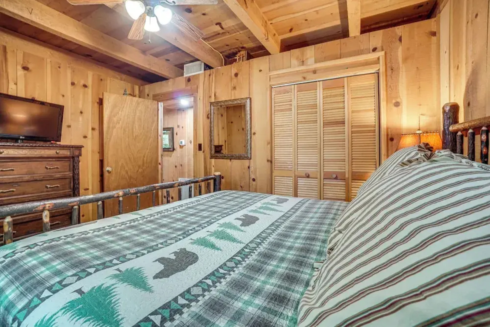 Helen Area Rustic Retreat ~ 5 Miles to Main Street