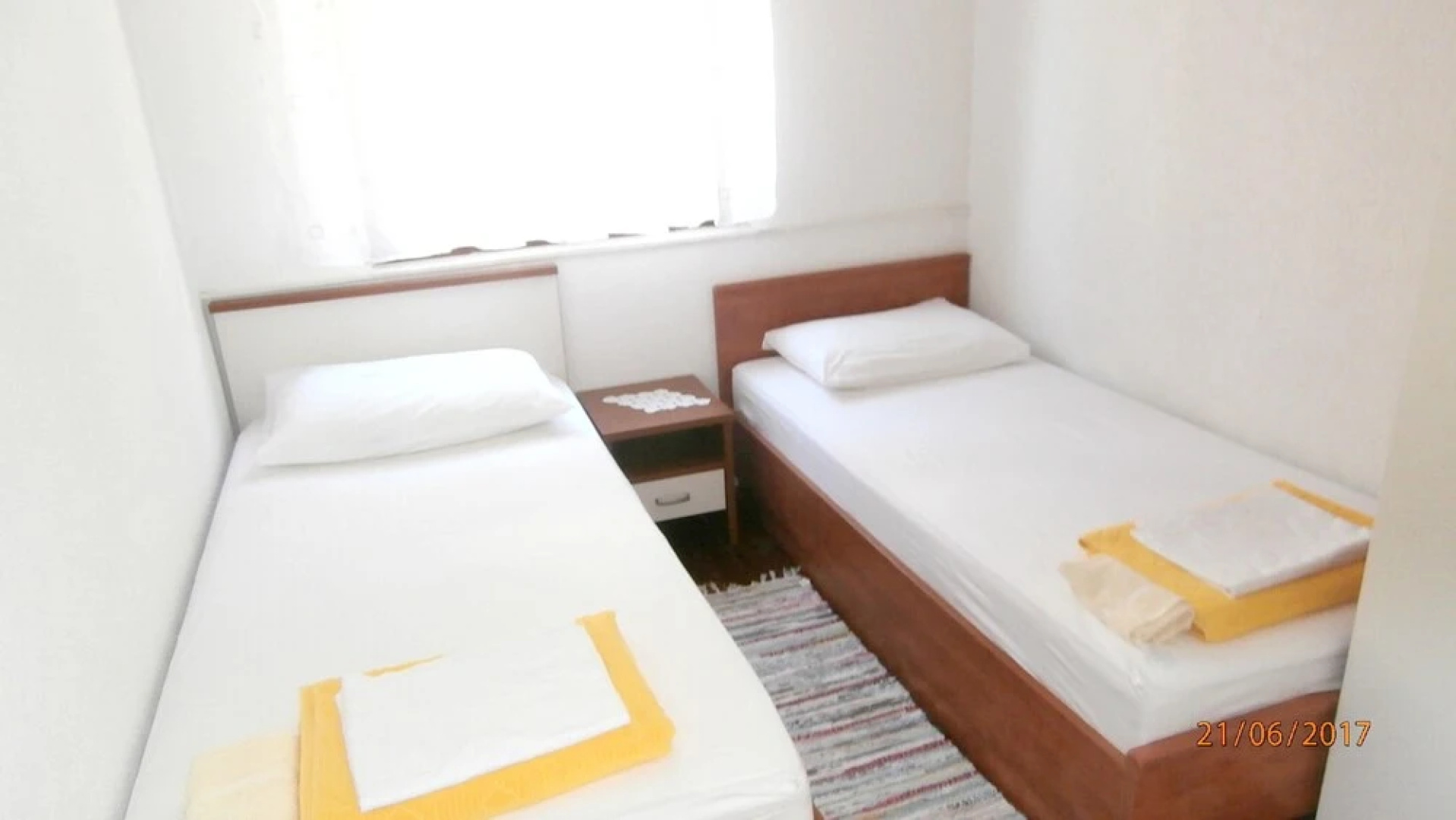 Apartment Gdinj - 2