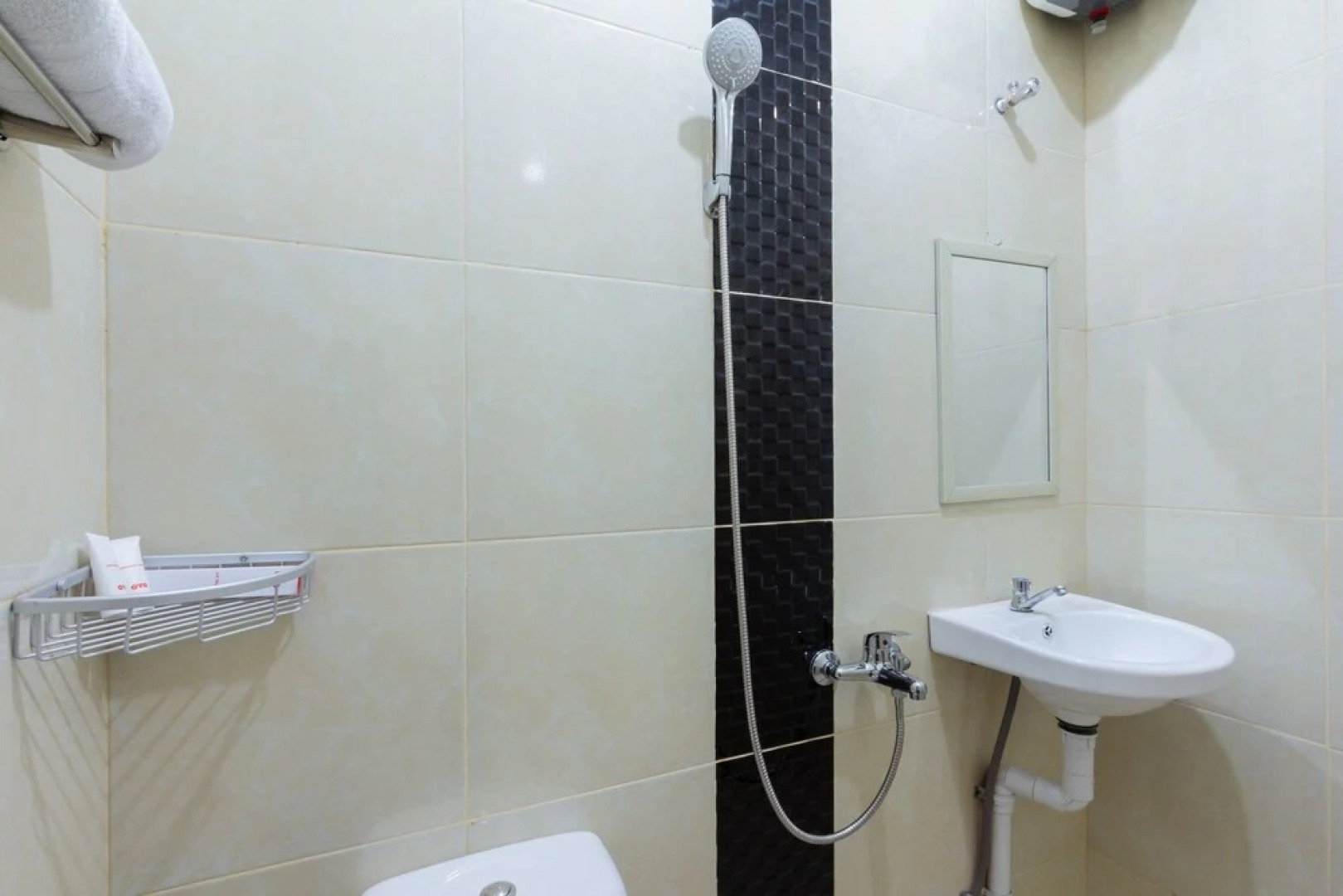 Hotel O Yogyakarta near Universitas Gadjah Mada formerly Sellinas Guesthouse