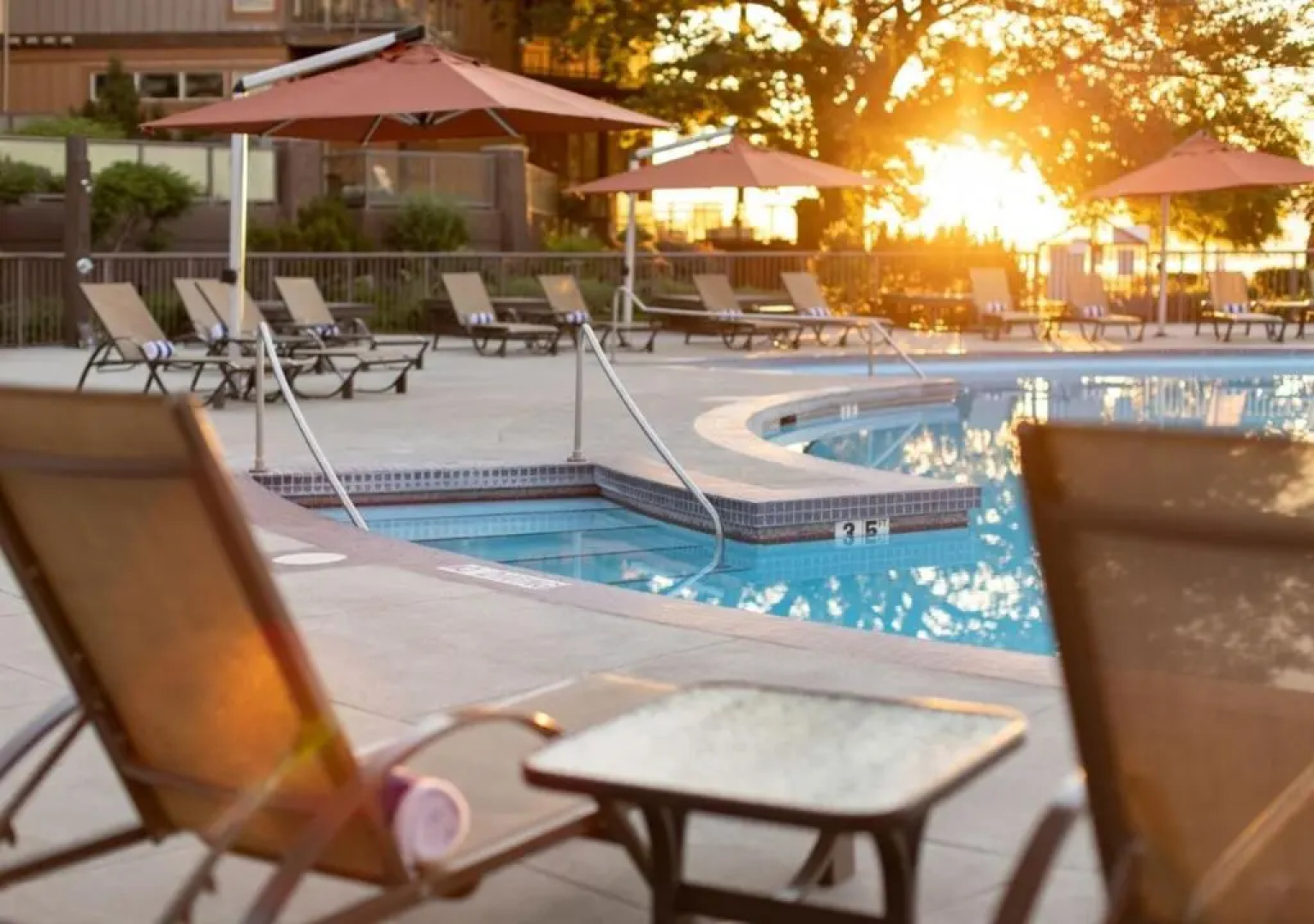 The Cove Lakeside Resort