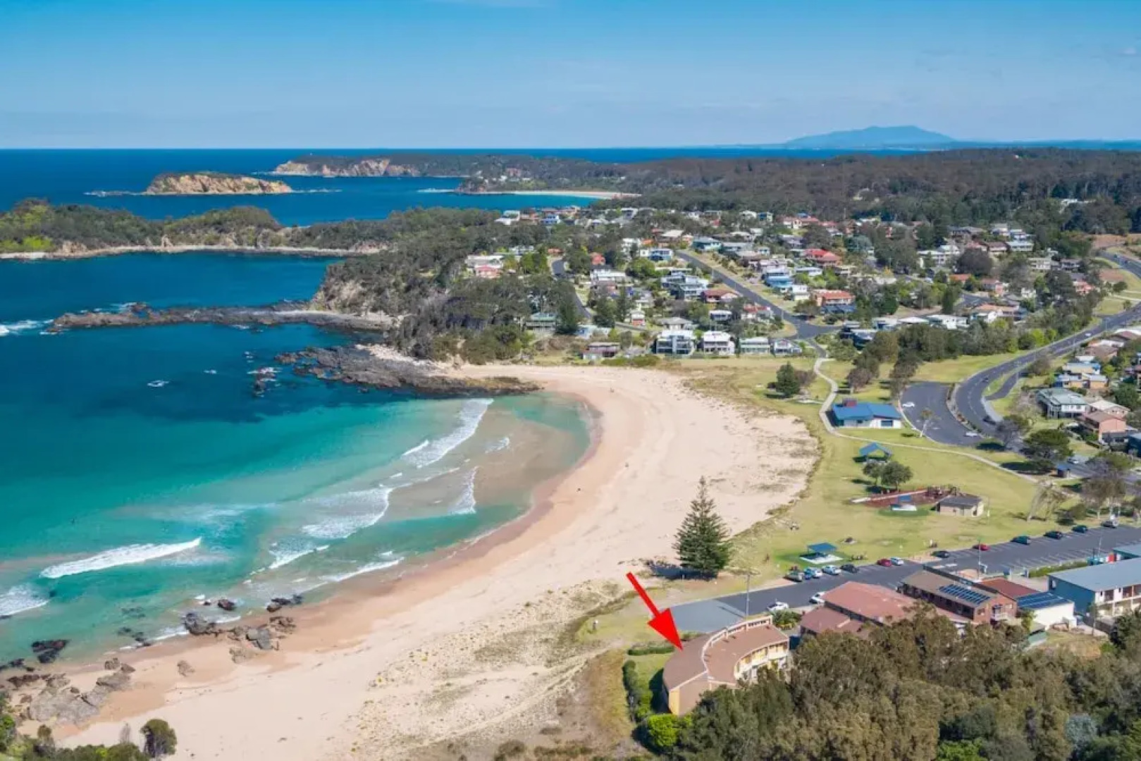 Retreat Beside The Beach - Unit Four