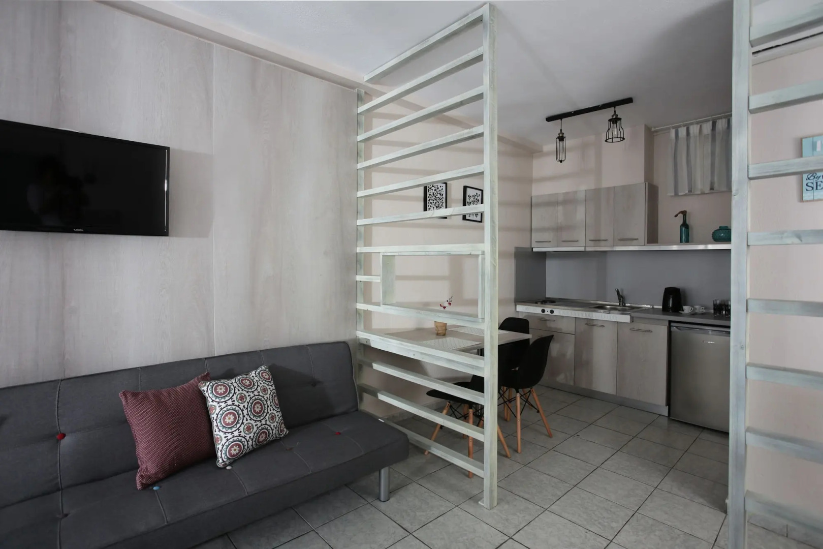 Anny Residences & Suites