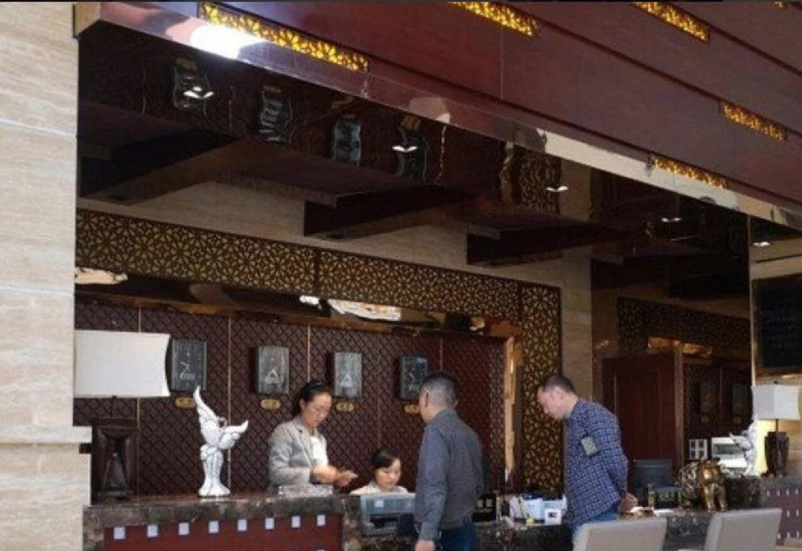 Bailuzhou Holiday Inn