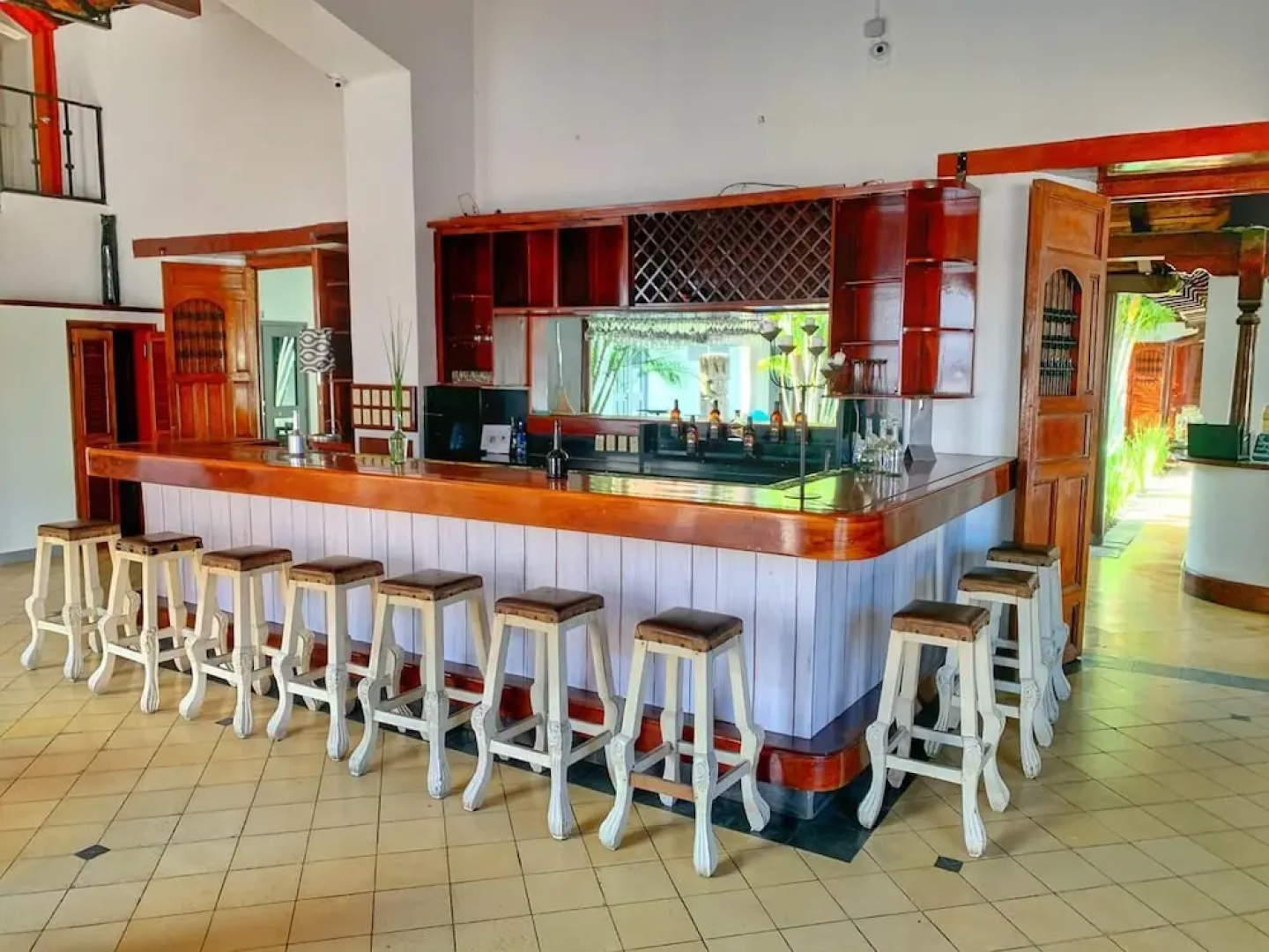 El Club Hotel