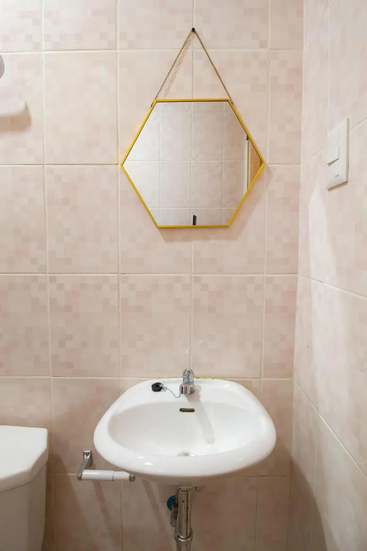 OYO 781 Junie Pension House