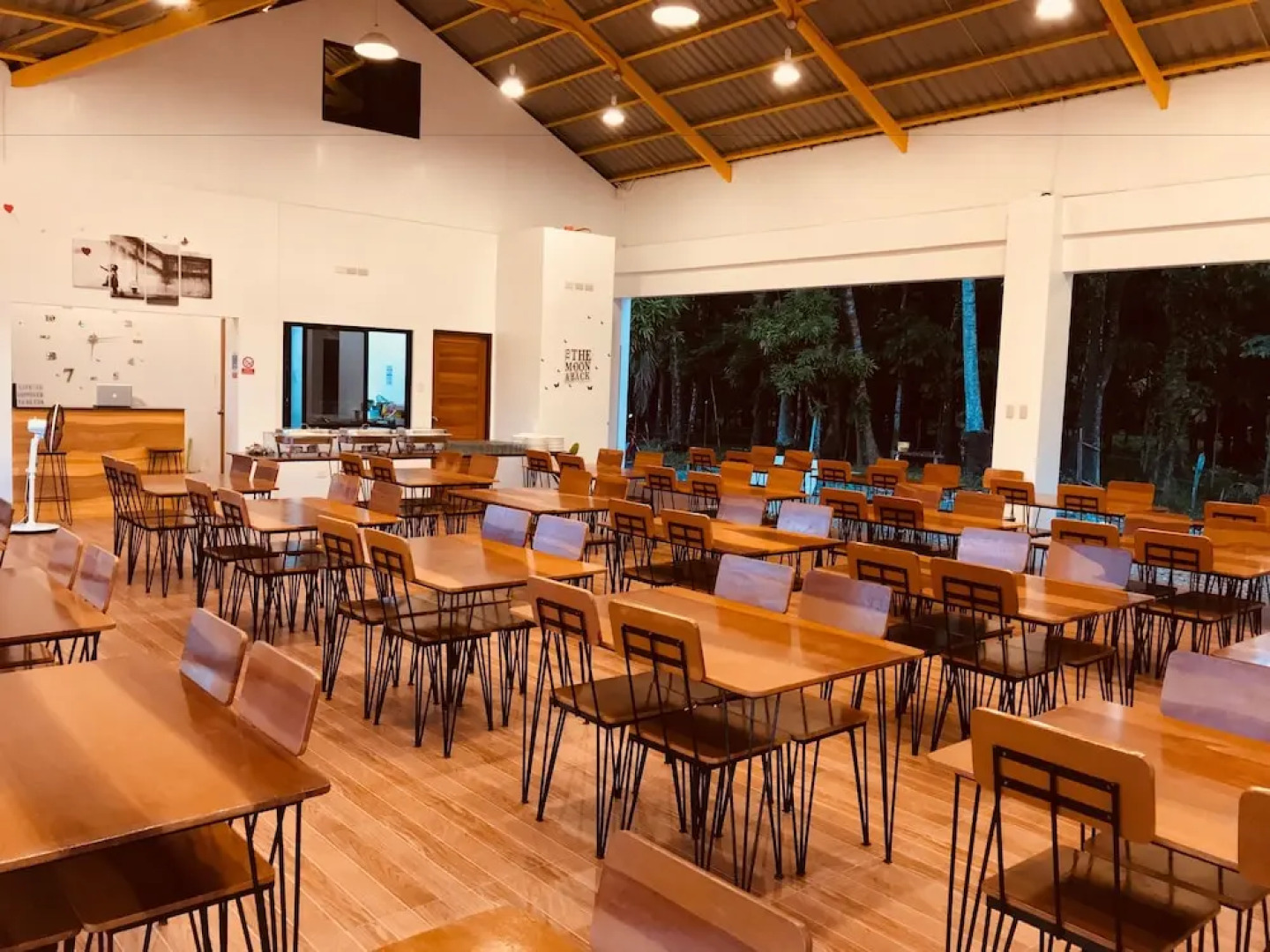 Golden Vine Beach Resort