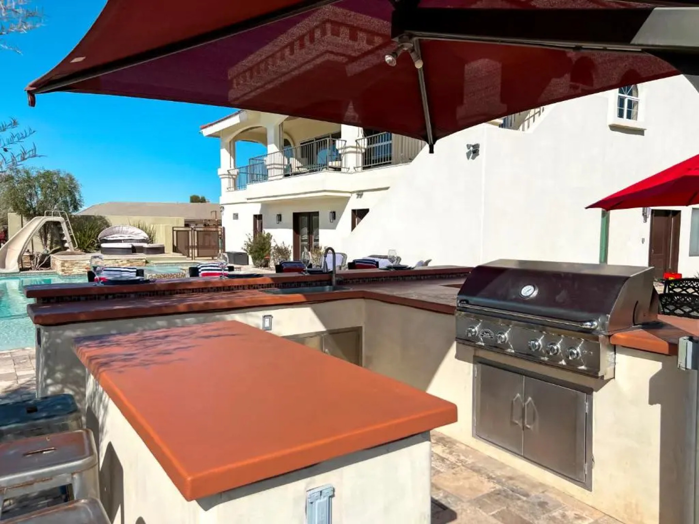 Luxury Estate in Prime Location w Panoramic views of Lake Havasu