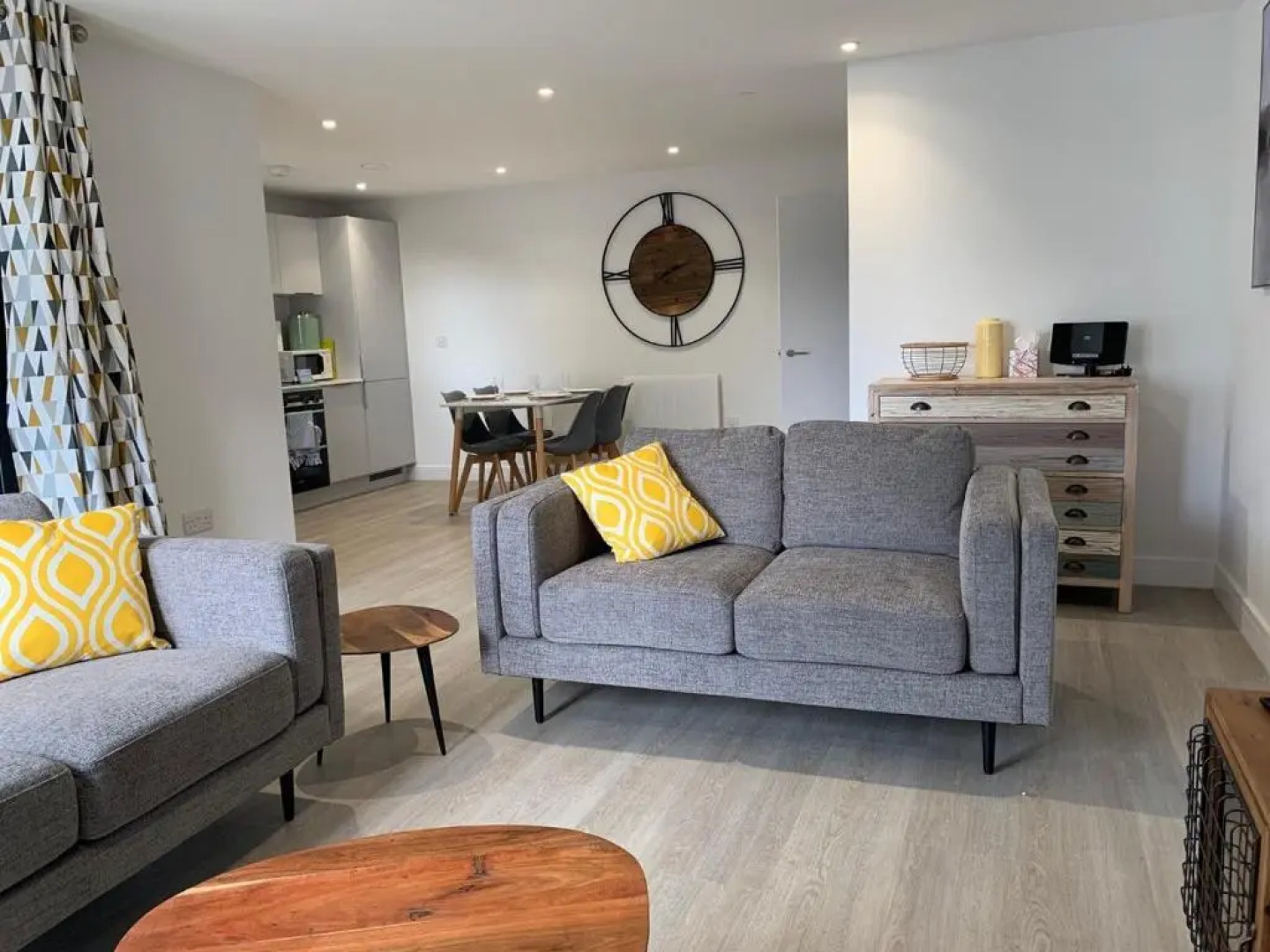 8 Middlecombe - Luxury Apartment at Byron Woolacombe, only 4 minute walk to Woolacombe Beach!