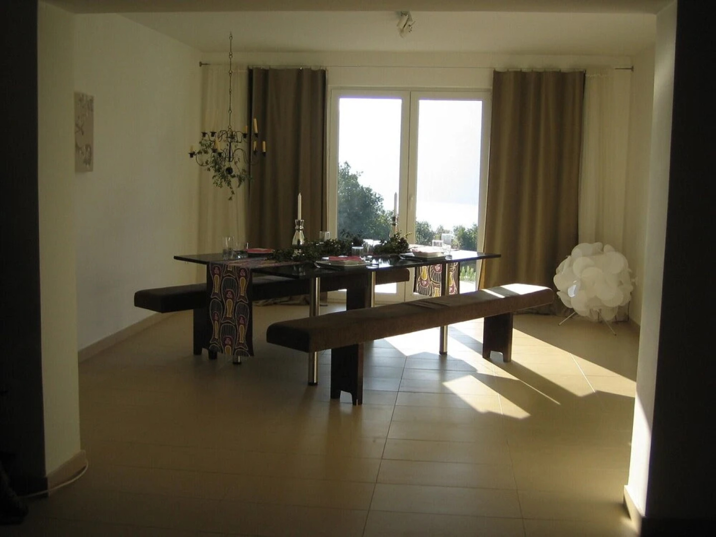 Remarkable 4-bed Villa in Denovici