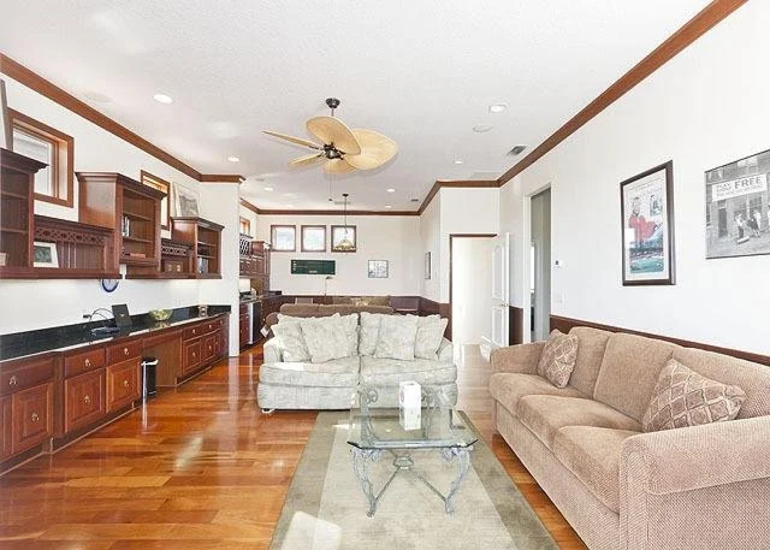 Bahama Mama 4 Br home by RedAwning