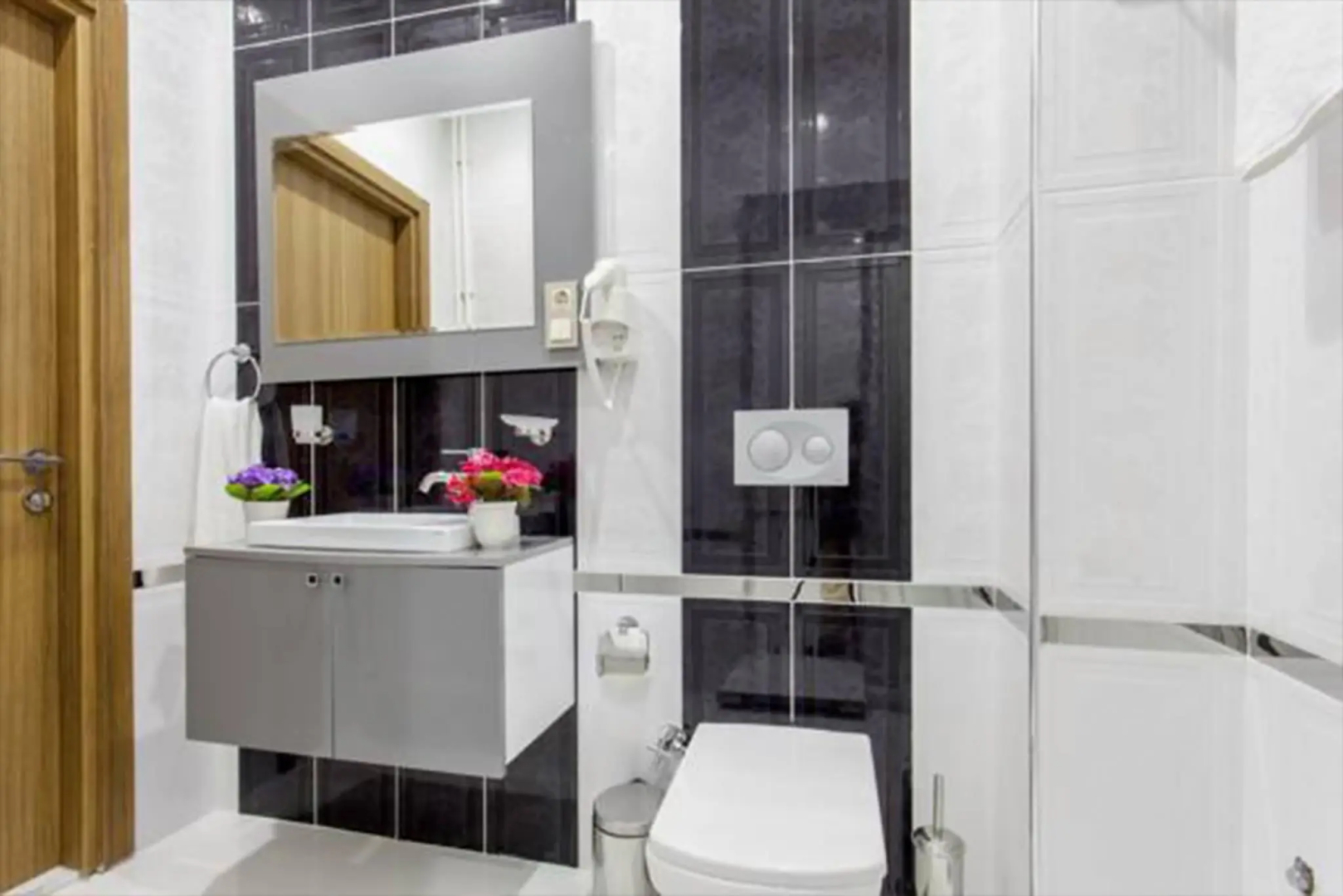 Asya World Hotel