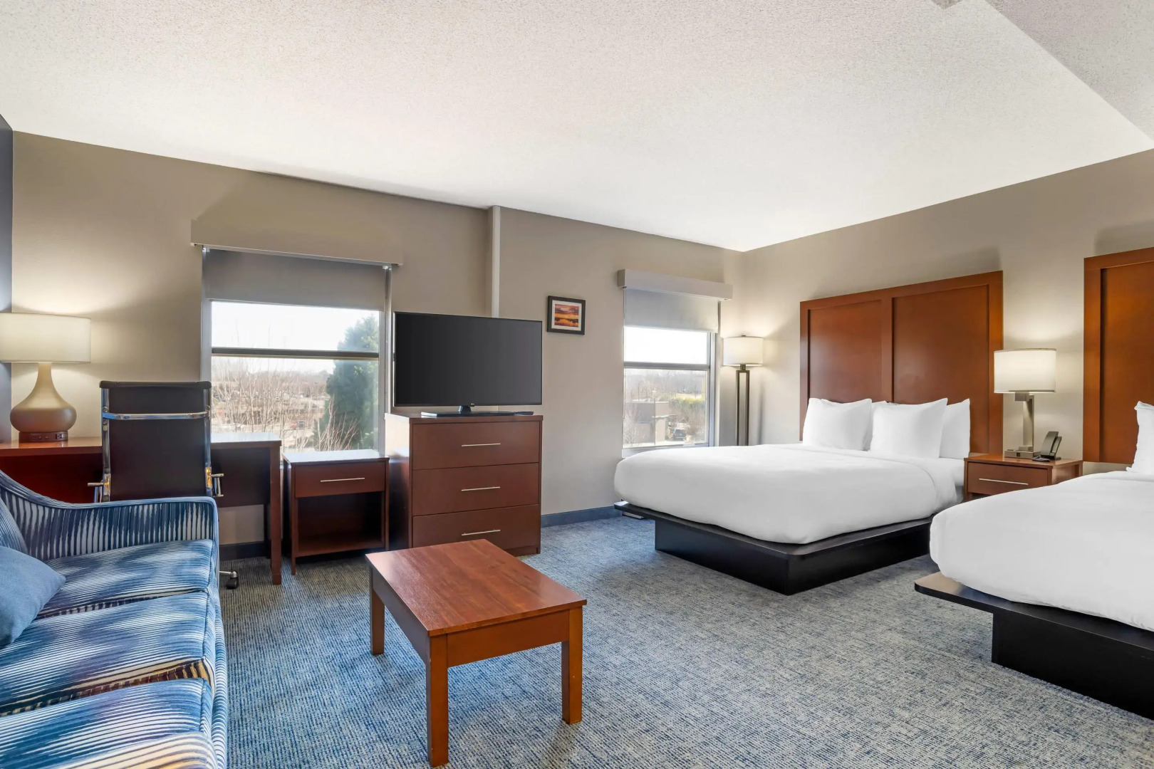 Comfort Suites near Birkdale Village- Huntersville