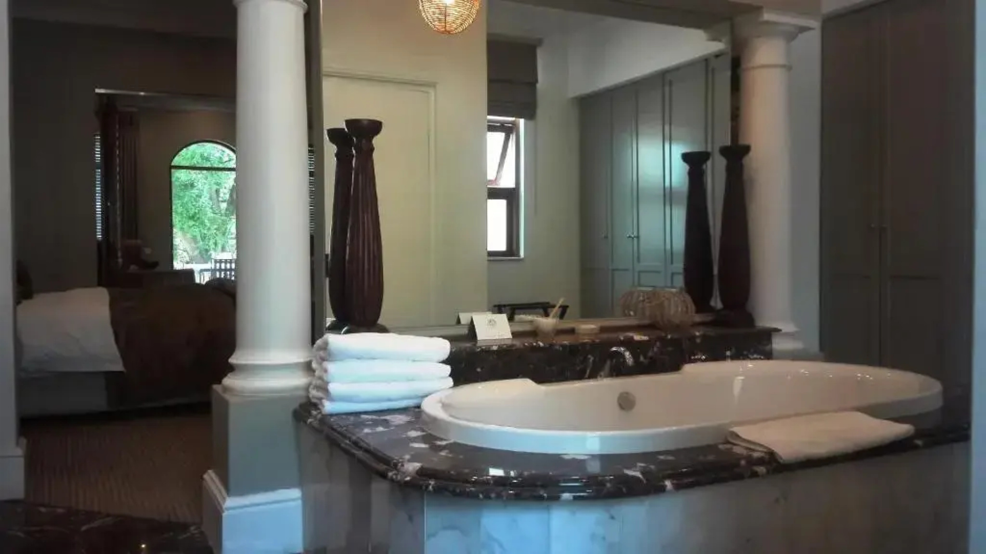 Fairlawns Boutique Hotel and Spa
