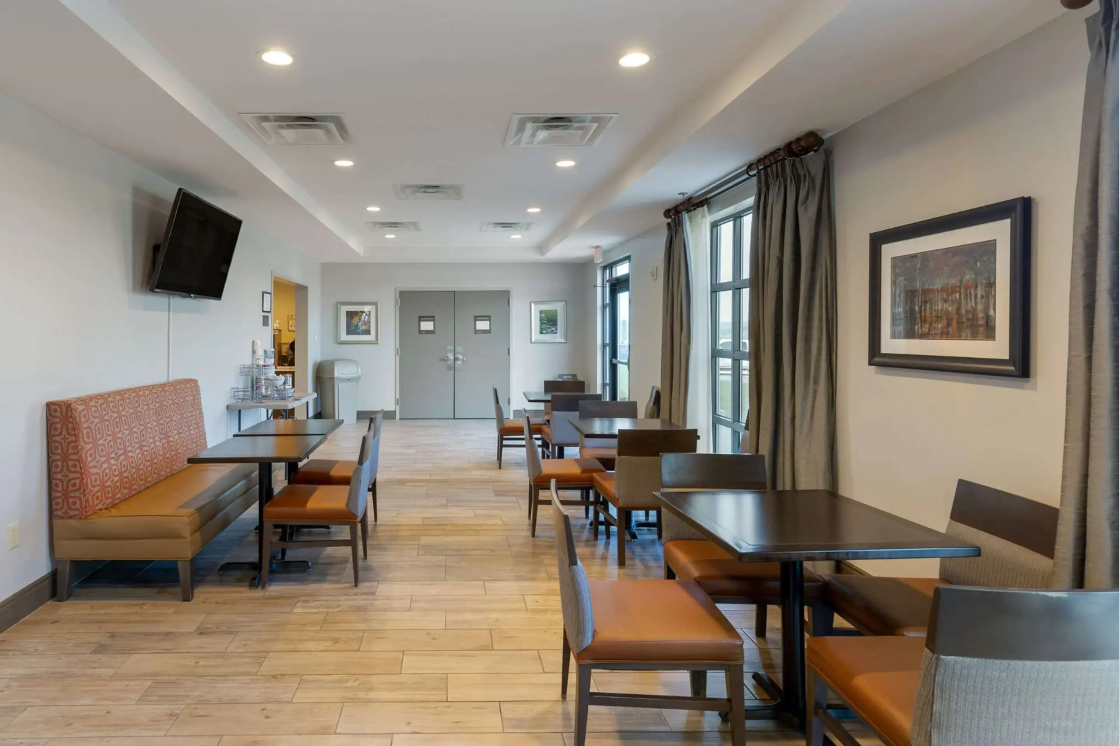 Comfort Inn & Suites