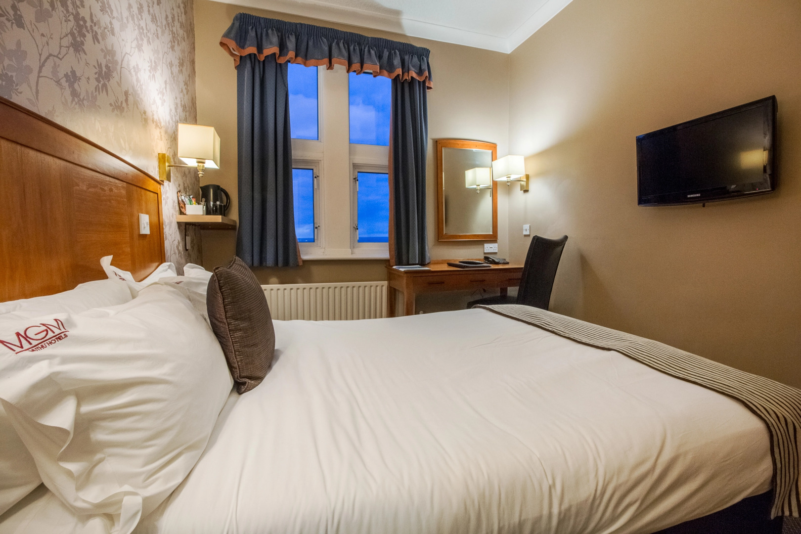 Muthu Westcliff Hotel (Near London Southend Airport)