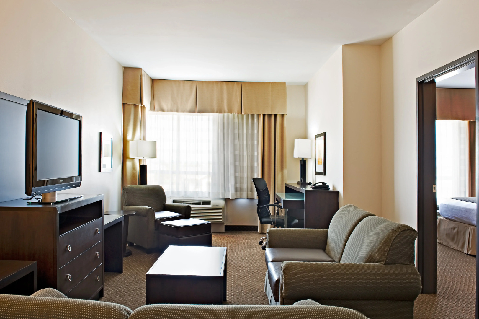 Holiday Inn DFW South by IHG