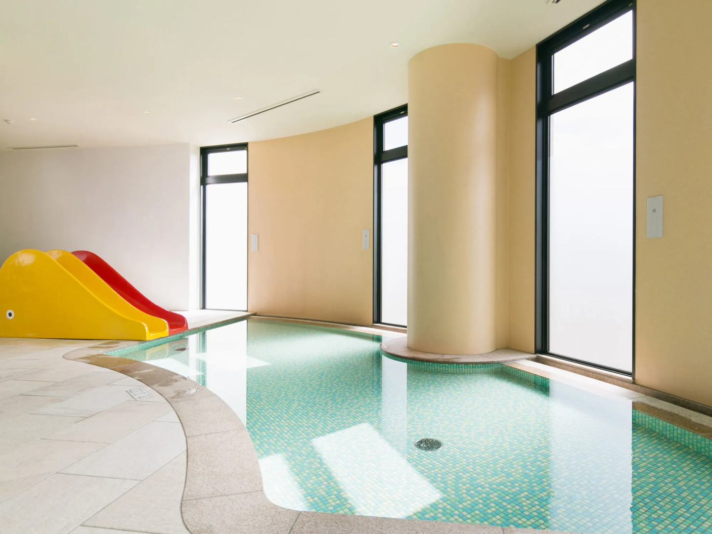 Sheraton Okinawa Sunmarina Resort