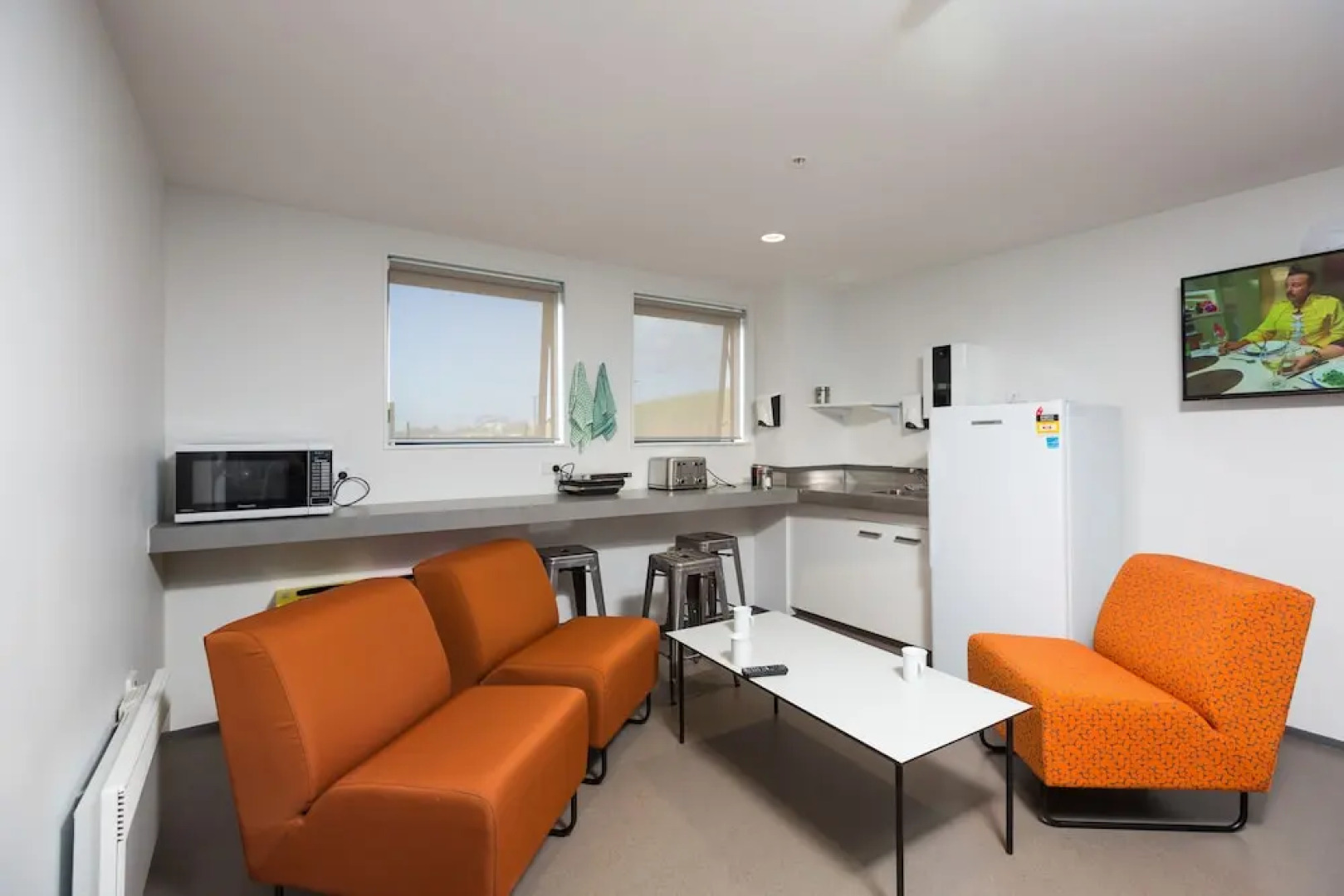 Campus Summer Stays - Albany Village