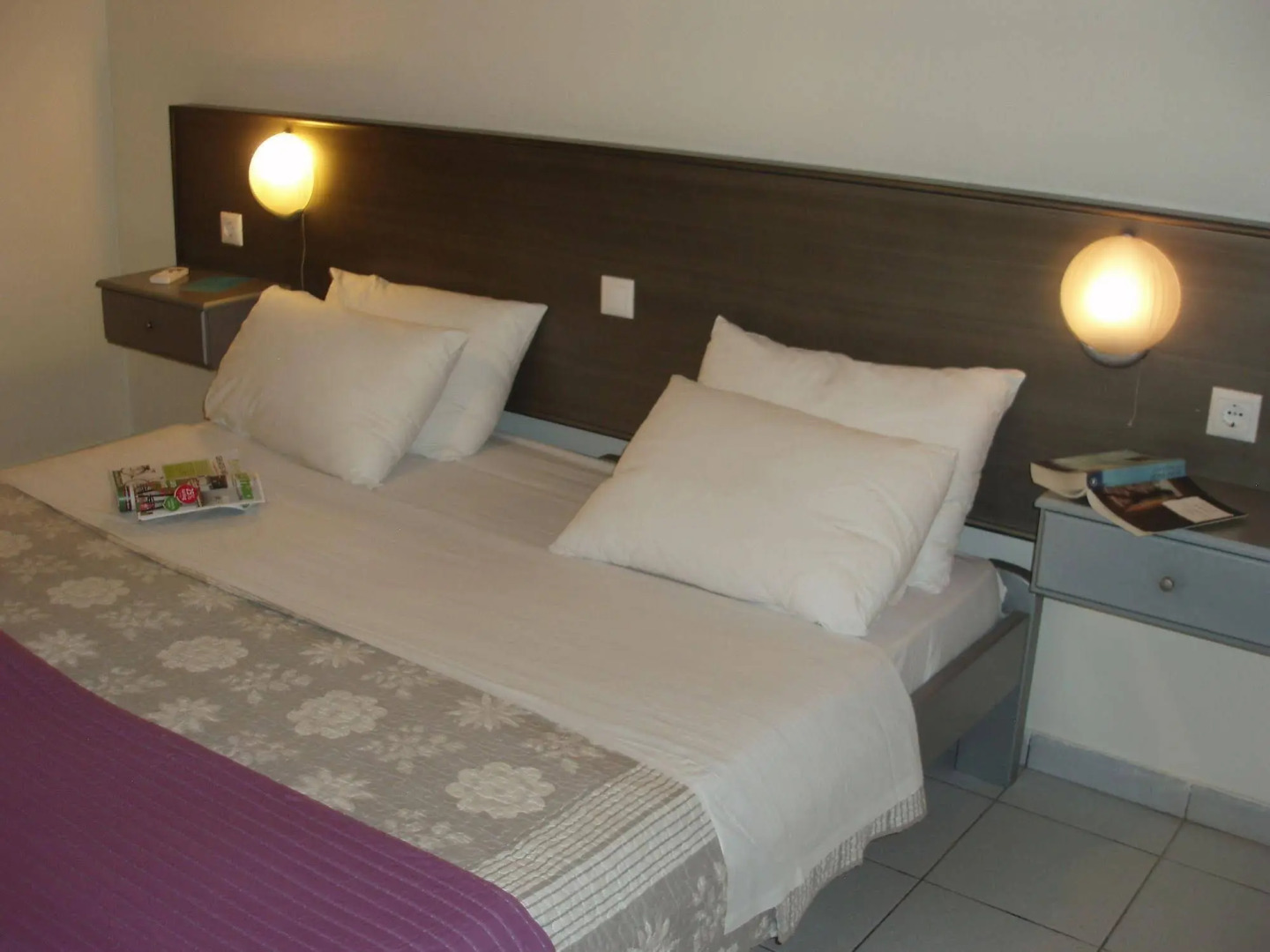 Jonathan Studio Apartments