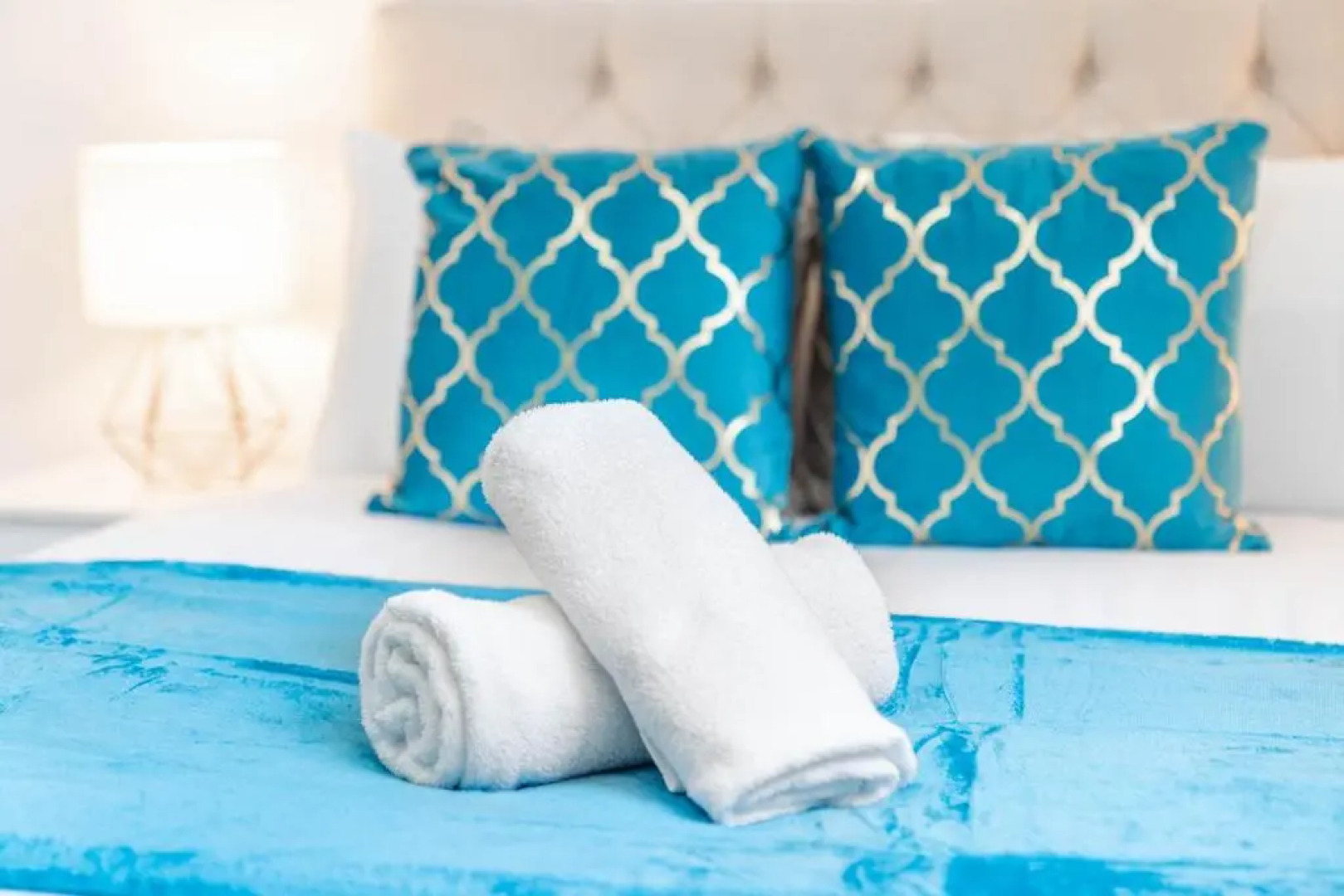 Luxury Six En-Suite Bedroom Apartment - Smart TV's - WIFI - TOP RATED