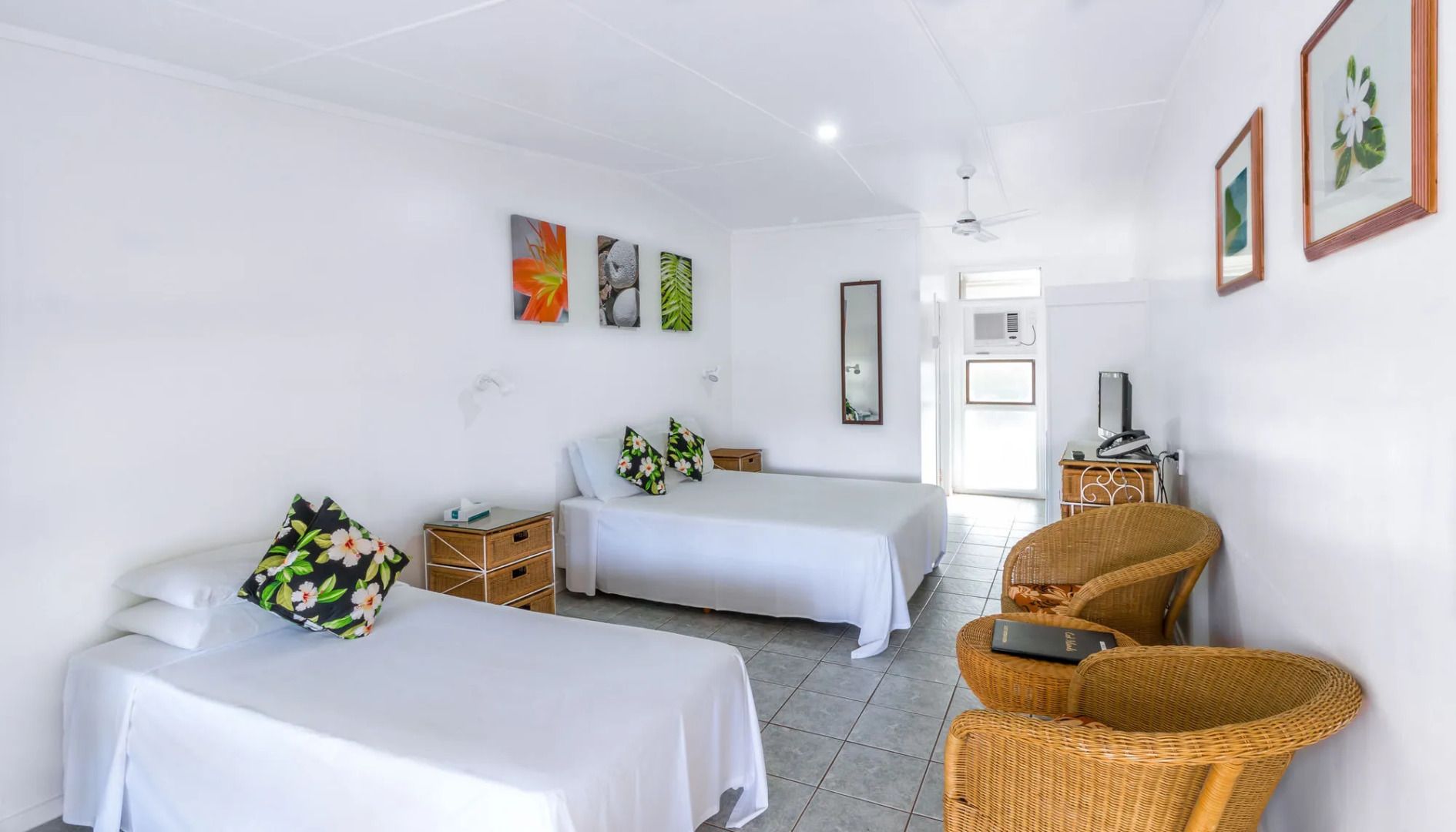 Club Raro Resort – Adults Only