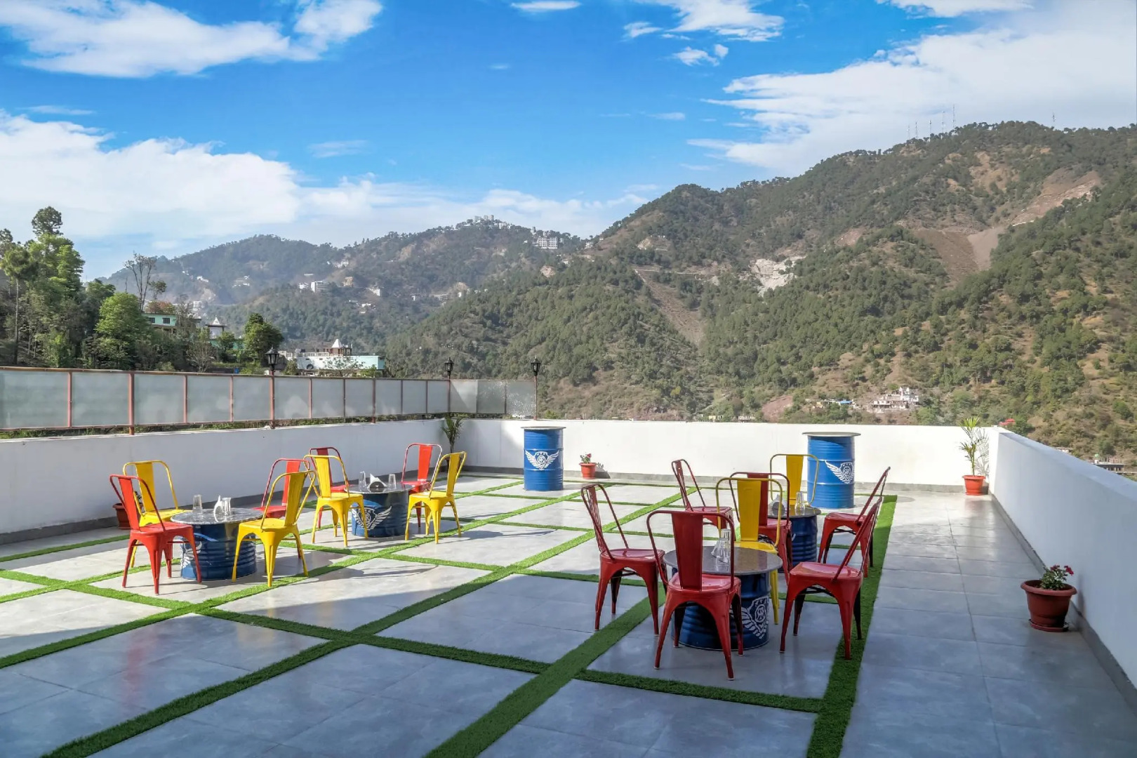 Belvilla Raabta Resorts with Mountain View