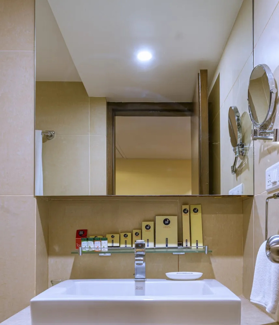 Zip by Spree Hotel at Woodrose Club