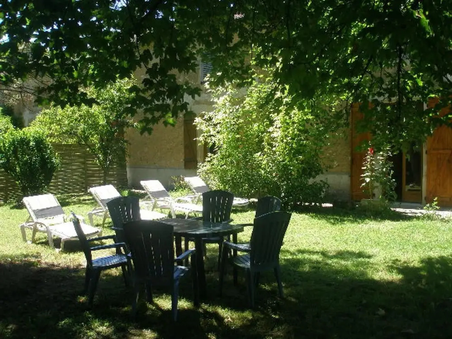 Property With 2 Bedrooms in Saint-félix-de-reillac-et-mortemart, With