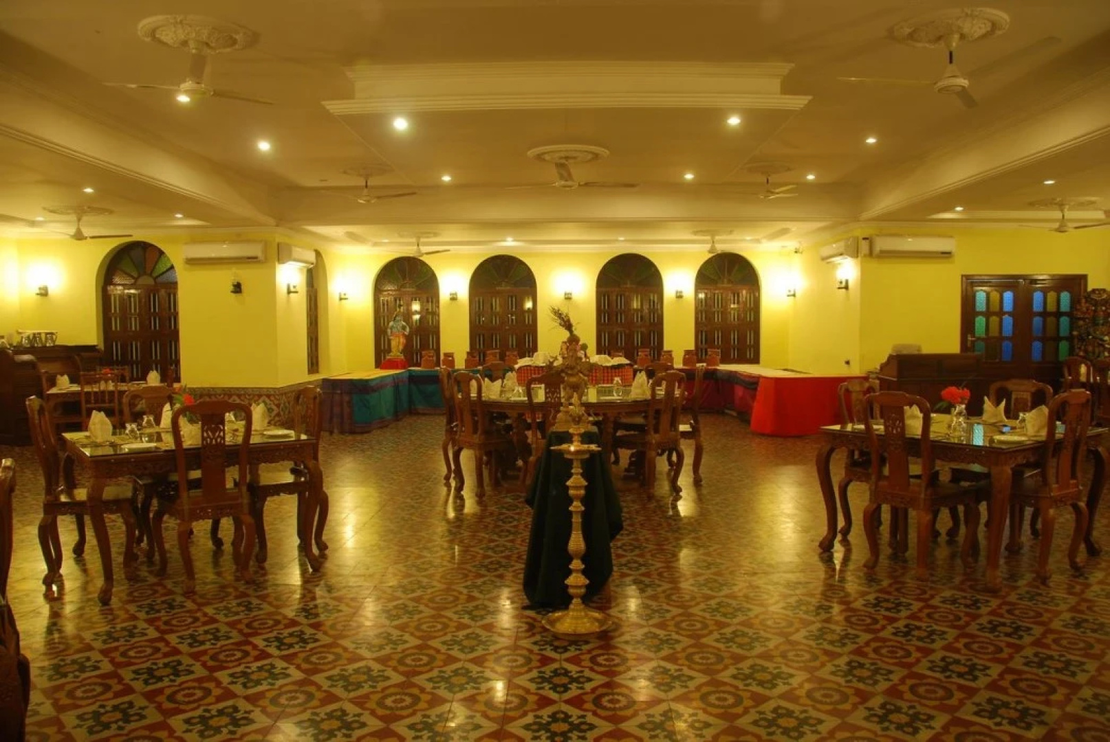 Paradise Resort