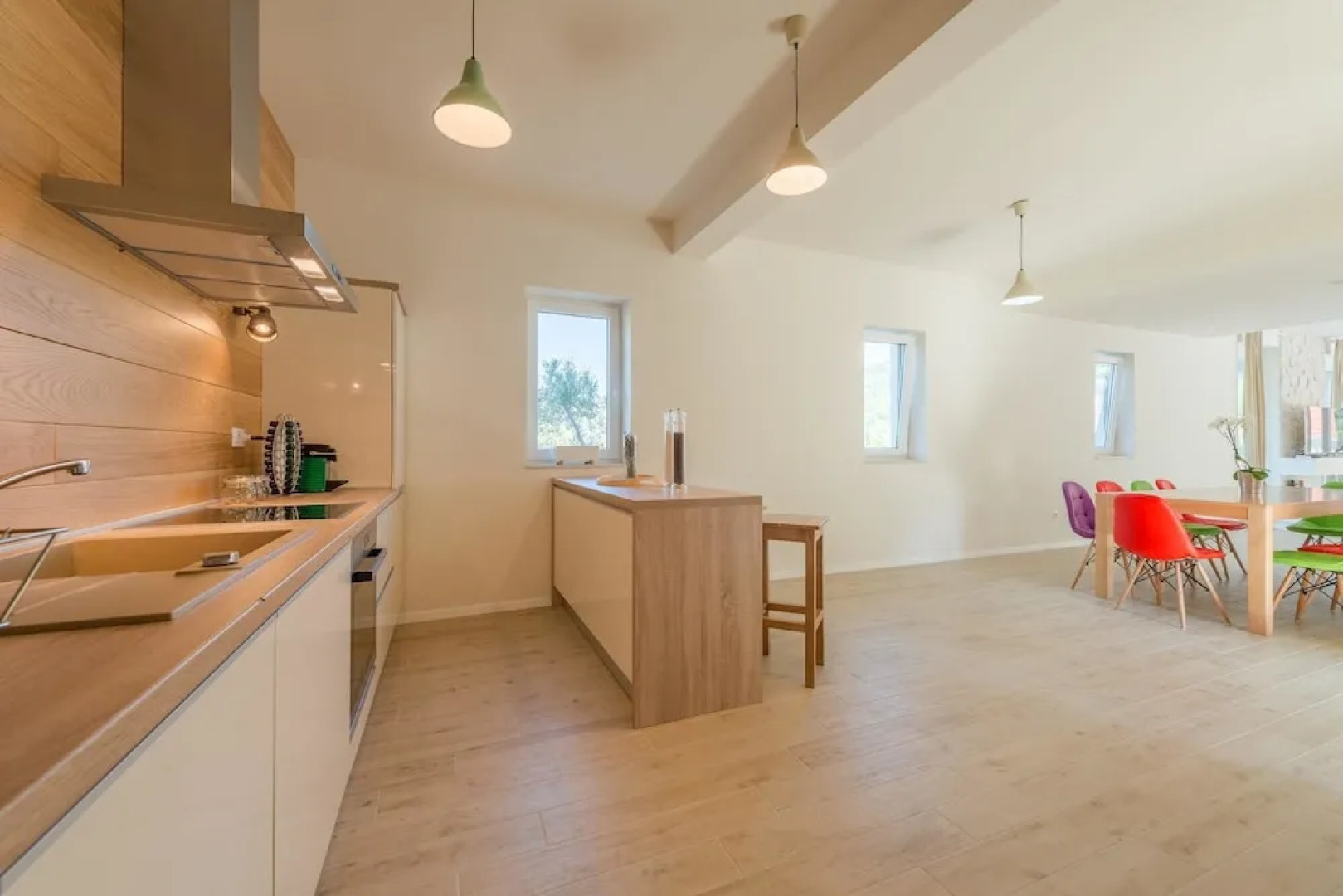 Villa With 4 Bedrooms in Pitve, With Wonderful sea View, Private Pool,