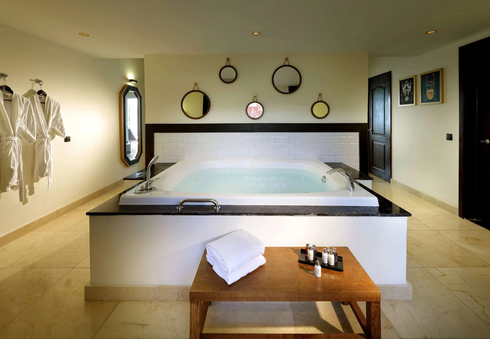 Grand Palladium Lady Hamilton Resort & Spa All Inclusive