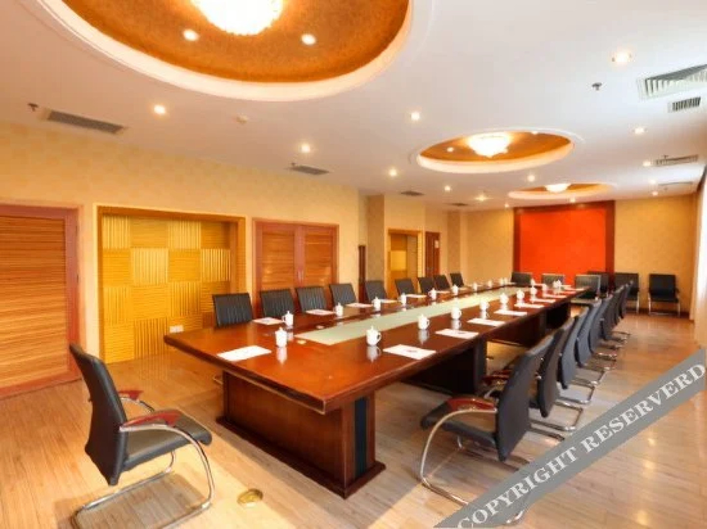 Jingdong No. 1 Hotspring Resort