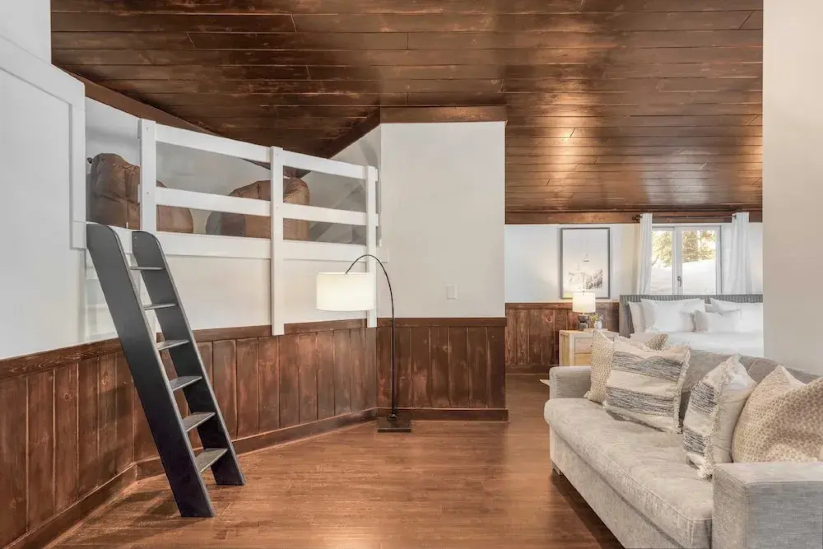 Explorer by Avantstay Close to Slopes! Game Room, Guest Suite, Hot Tub