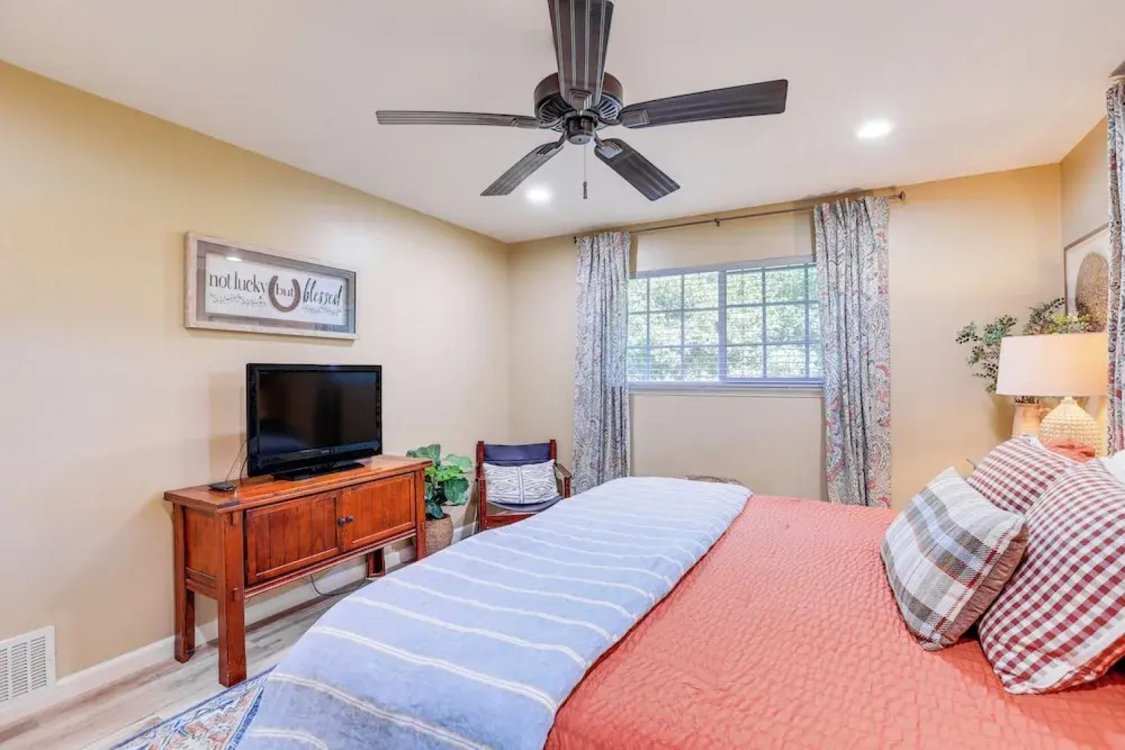 3 Mi to Golf & Wineries: Arroyo Grande Home!