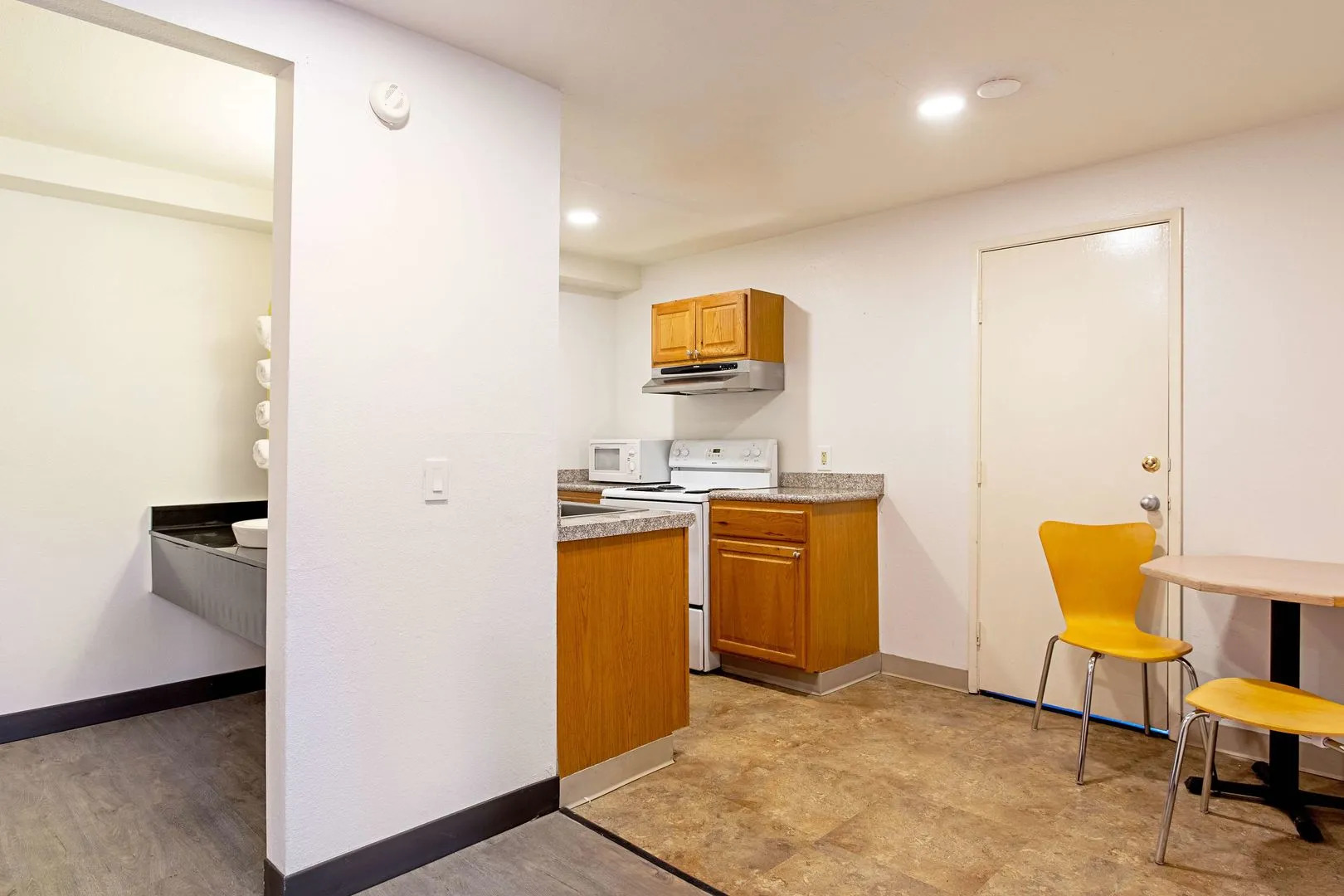 Motel 6 Pendleton, OR - West