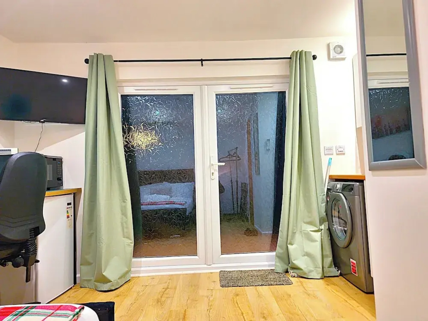 Open Plan Studio With Garden