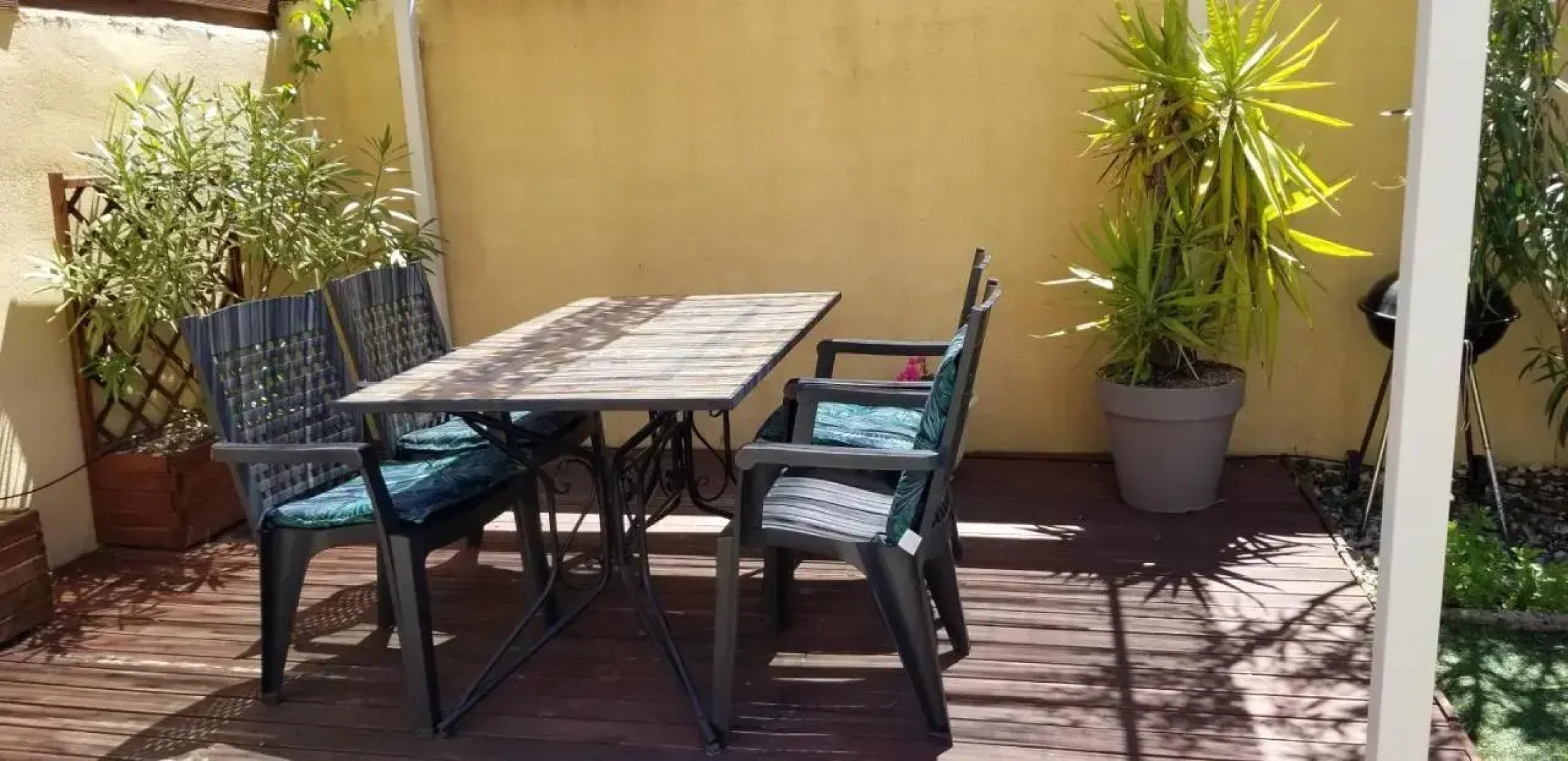 Maison neuve avec jardin au calme