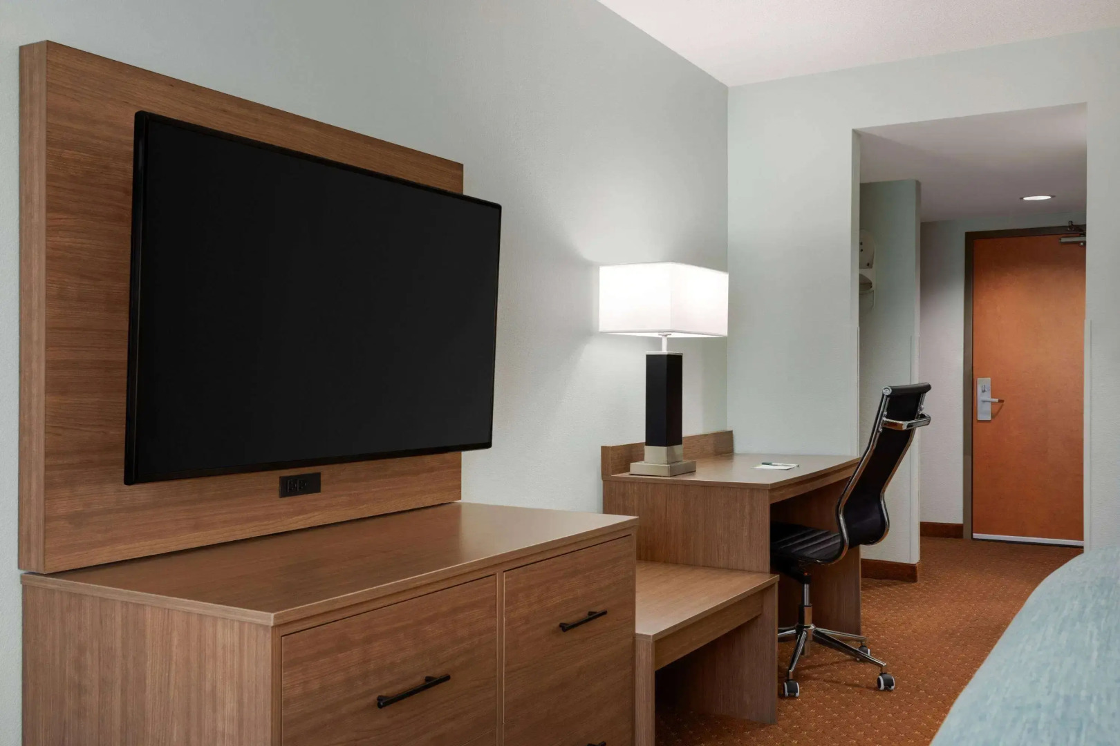 Wingate by Wyndham Louisville East