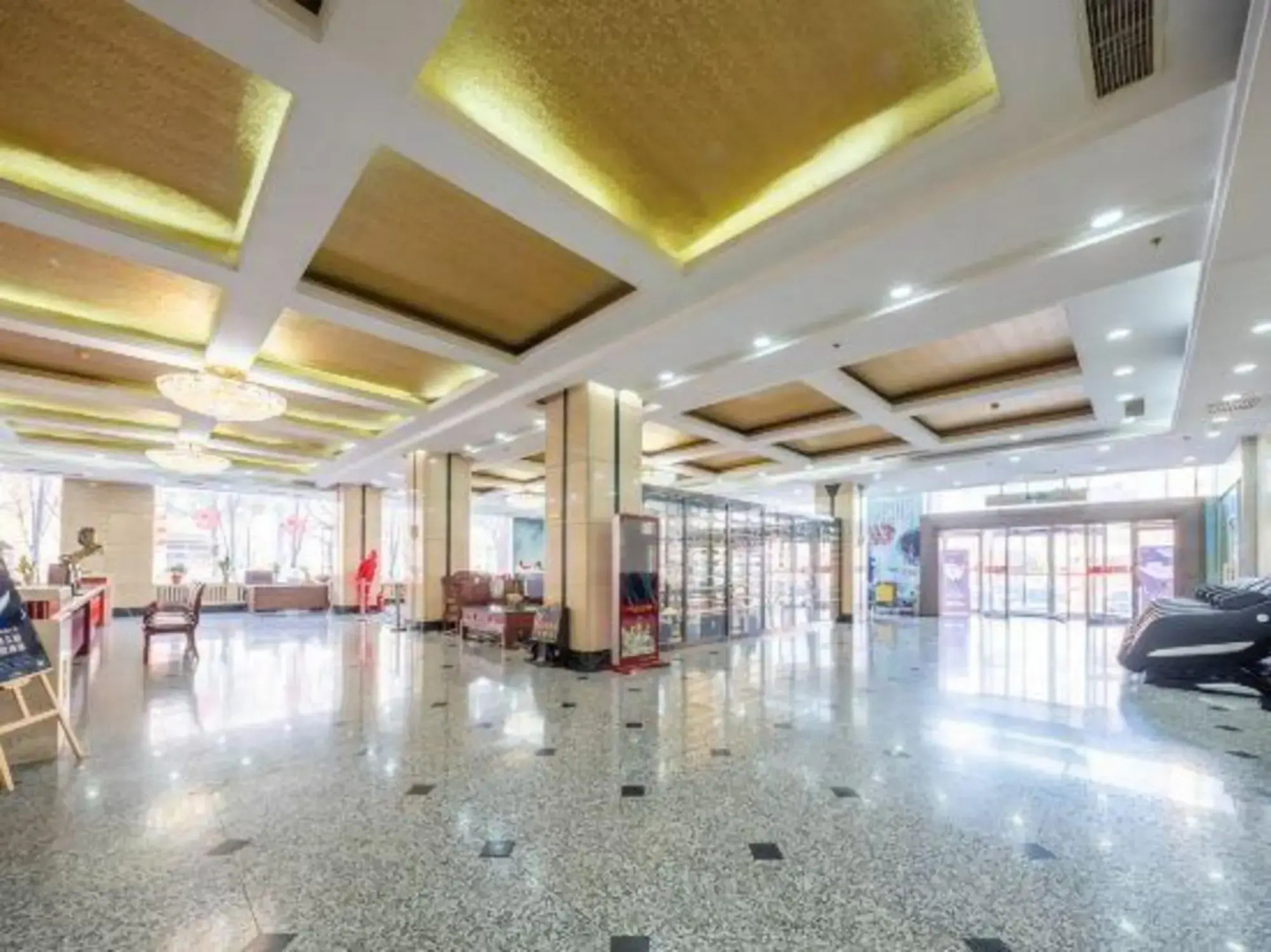 Baotou Rongzi Hotel