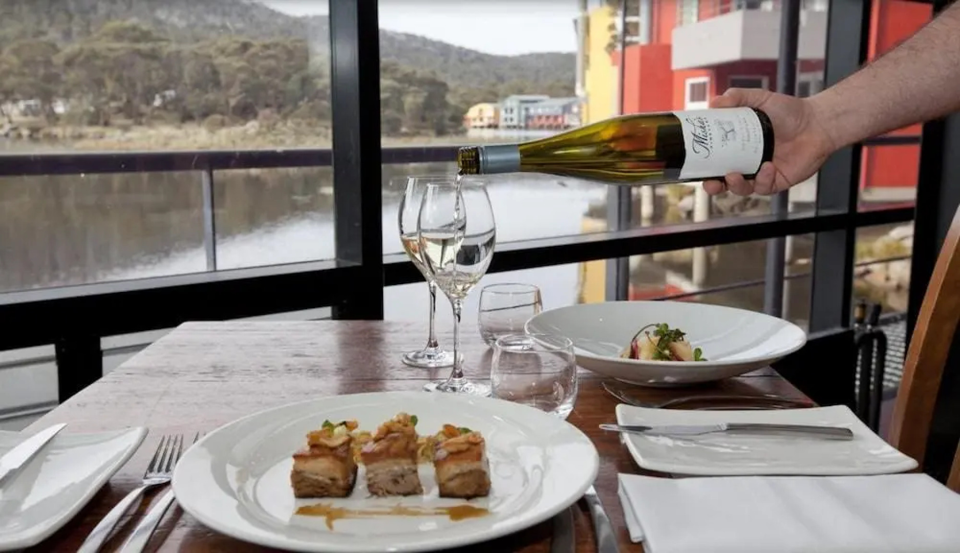 Oaks Lake Crackenback Resort