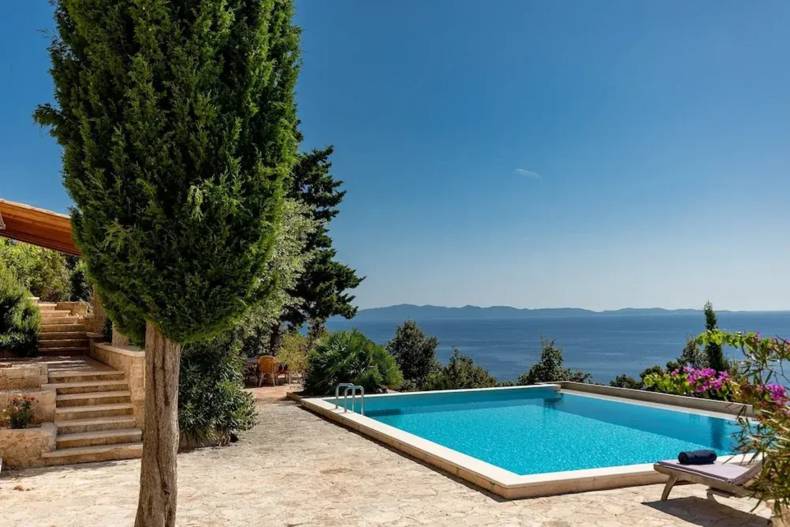 Stone Houses Dingač