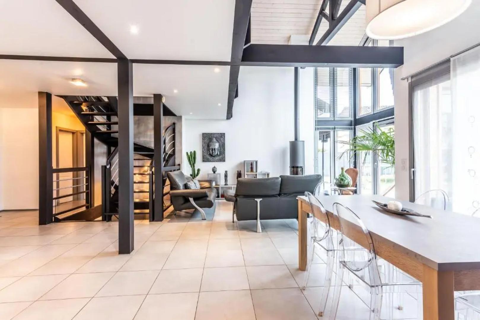 Villa tout confort - Piscine - Montagnes - Lac - Parking