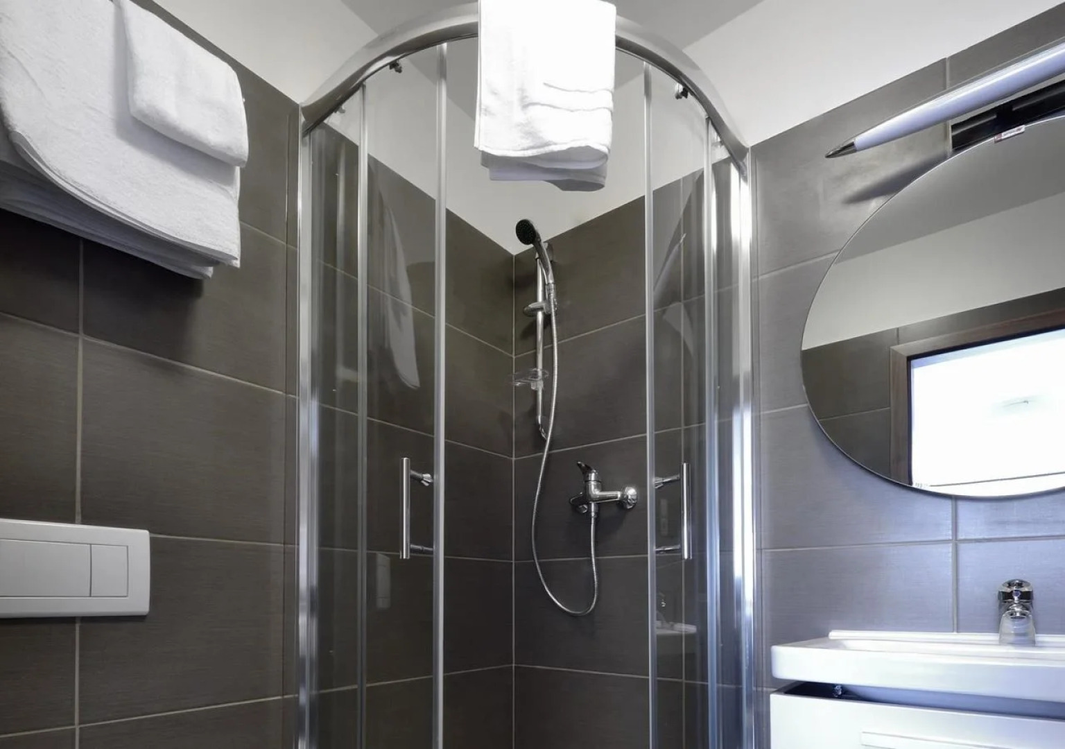 DownTown Suites Chlumova