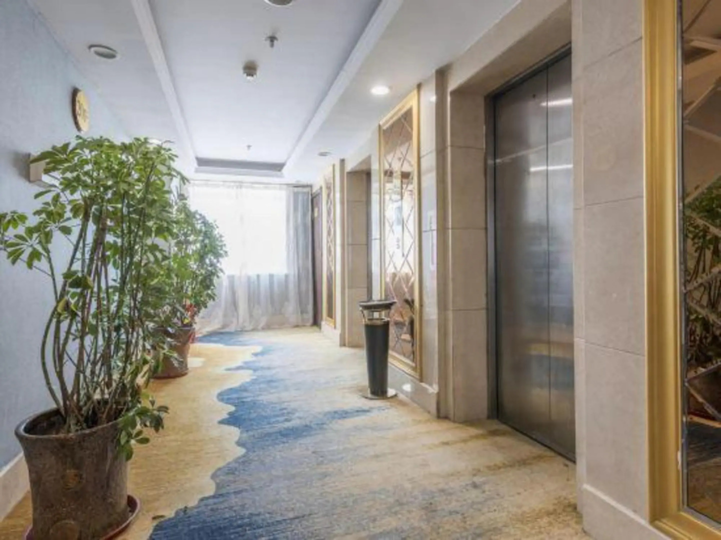 Binzhi International Hotel