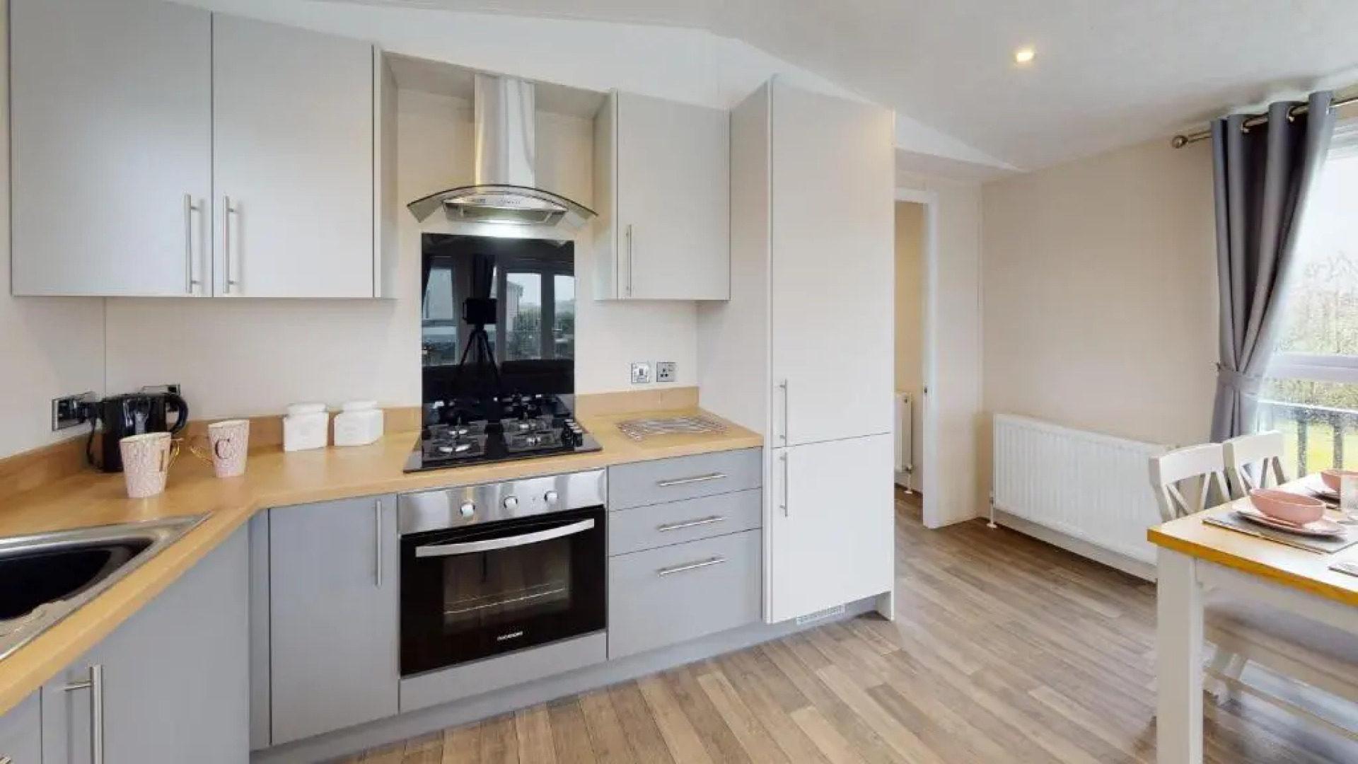 Sure Studio by Best Western Brackenborough Lakes & Resort