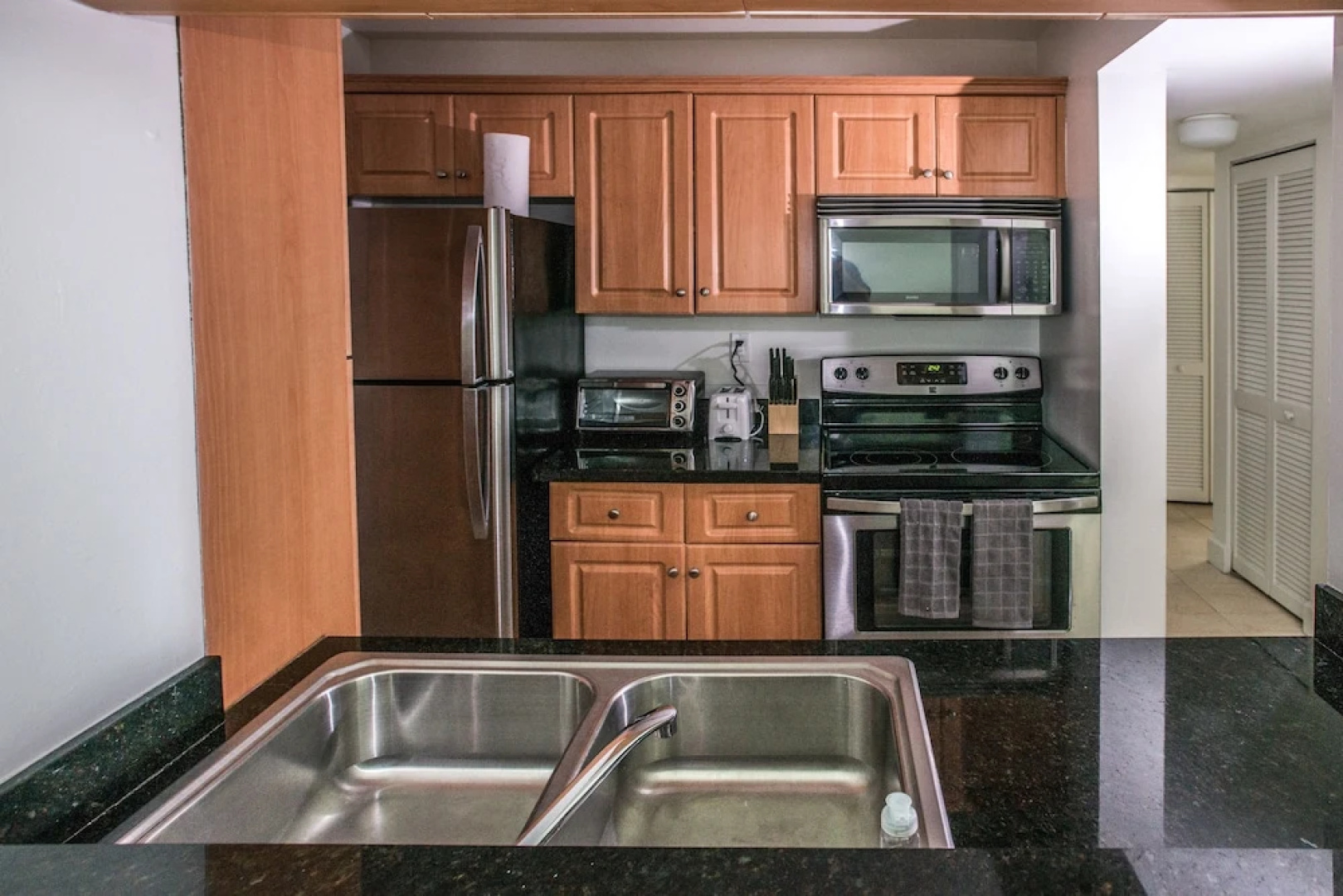Brickell City Suites by YouRent