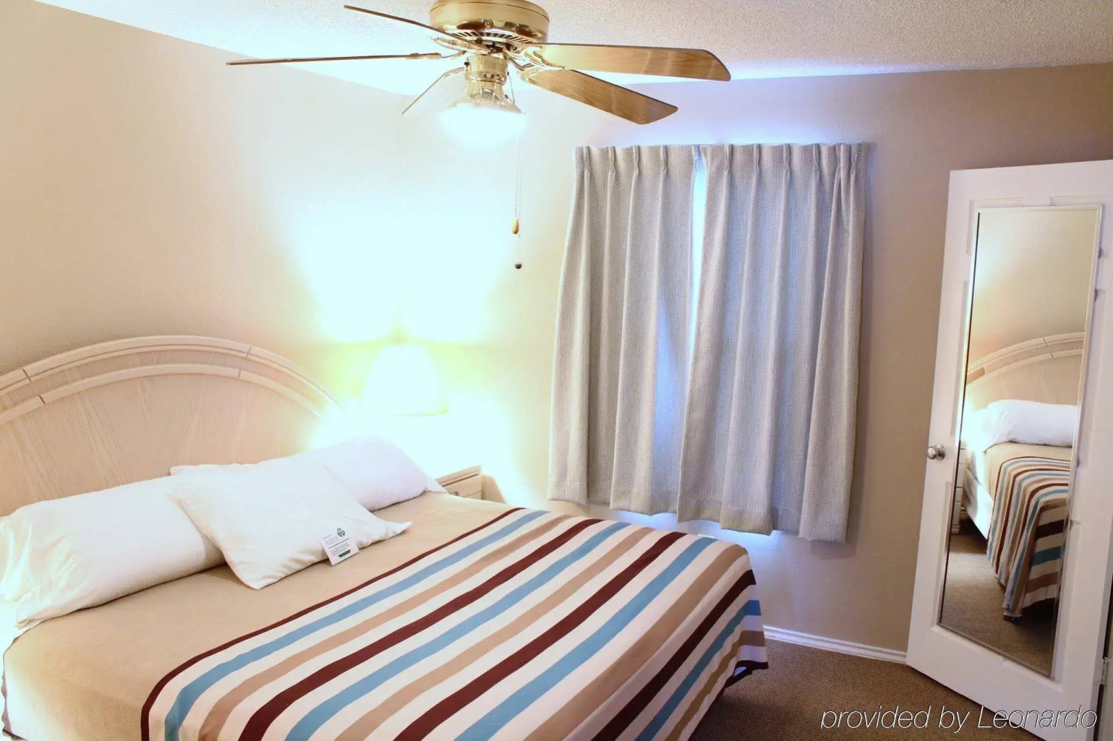 Victoria Palms Inn & Suites