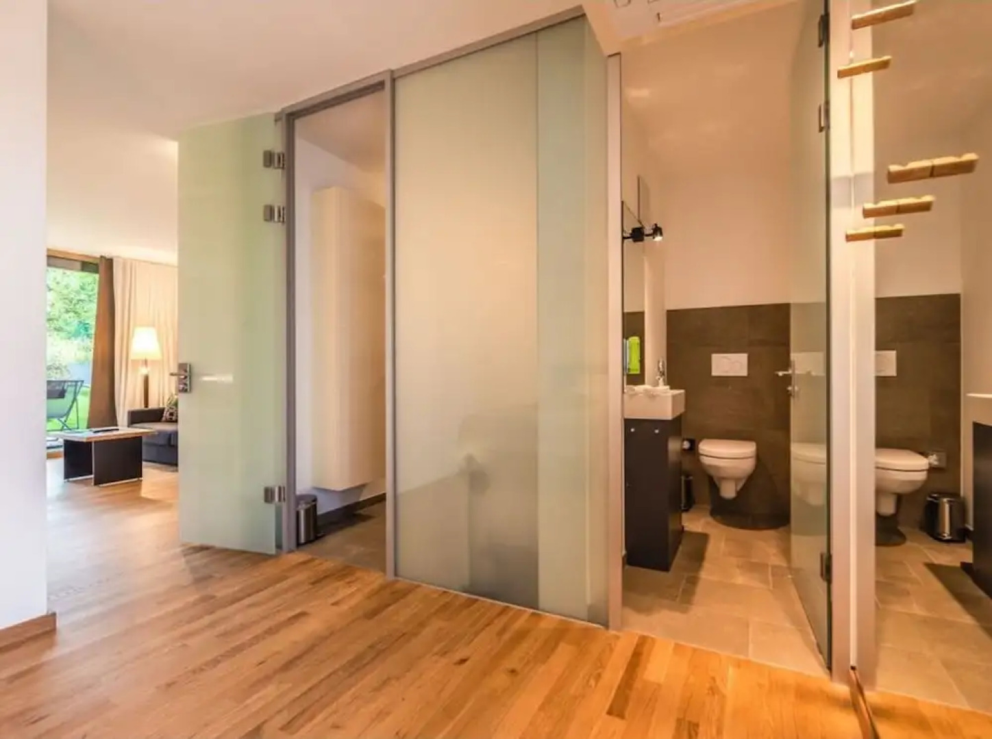 Suite Apartment 80 sqm