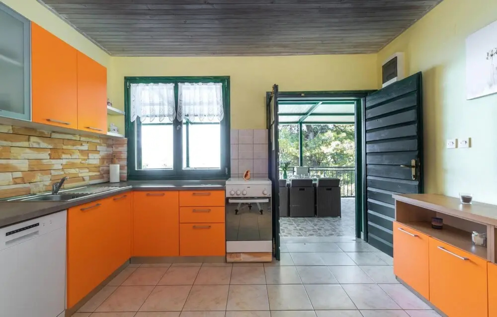 Awesome Home in Blato With Wifi and 5 Bedrooms
