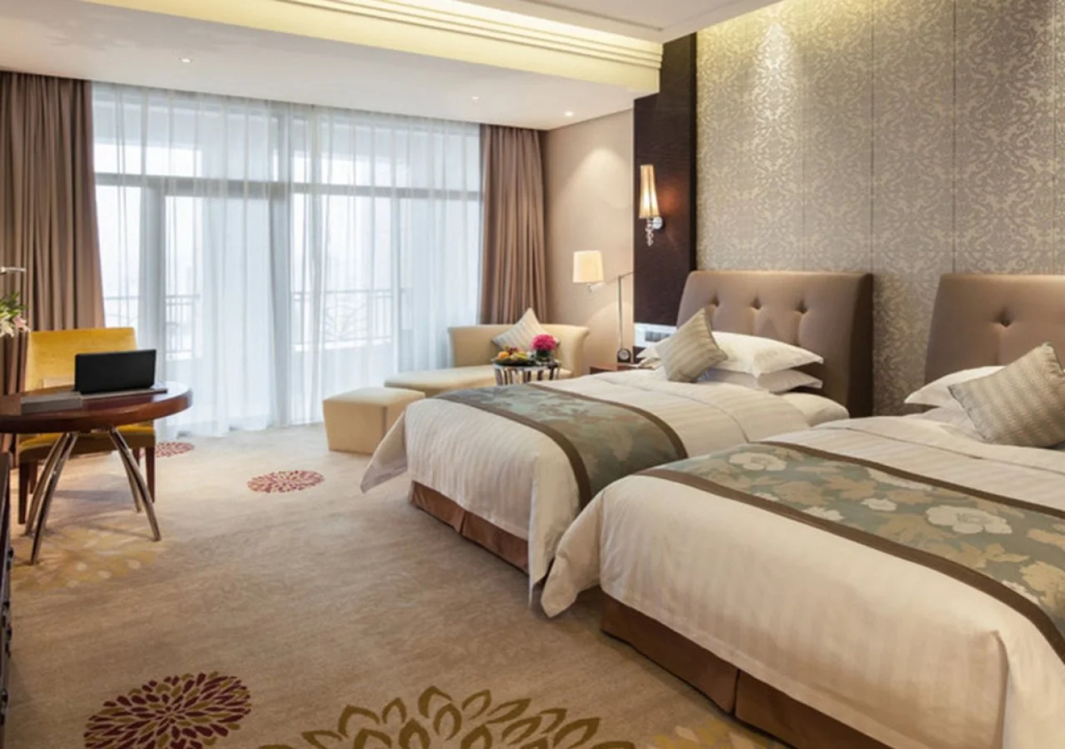 Royal Oriental Garden Hotel